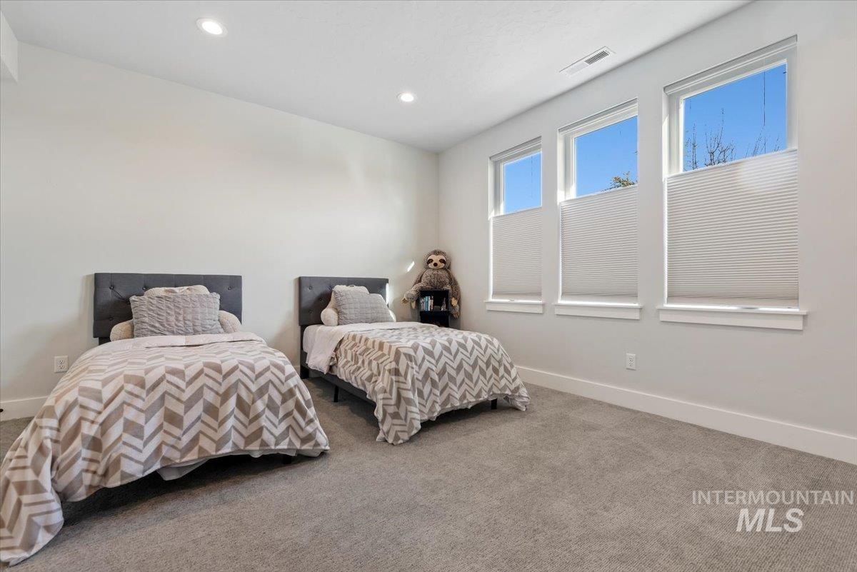 3279 S Millbrook Way Property Photo 25