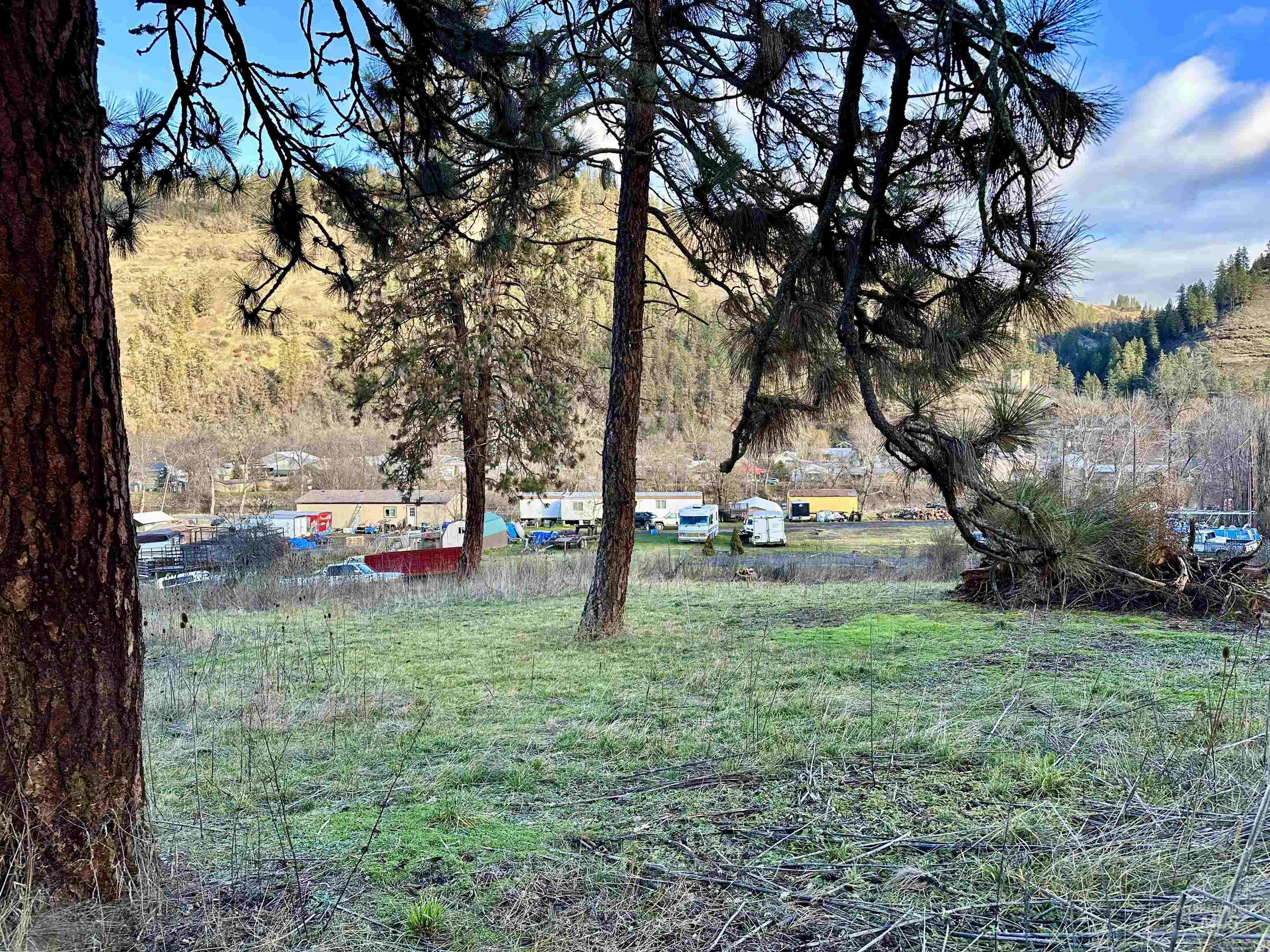 2685 Lukes Gulch Road Property Photo 18