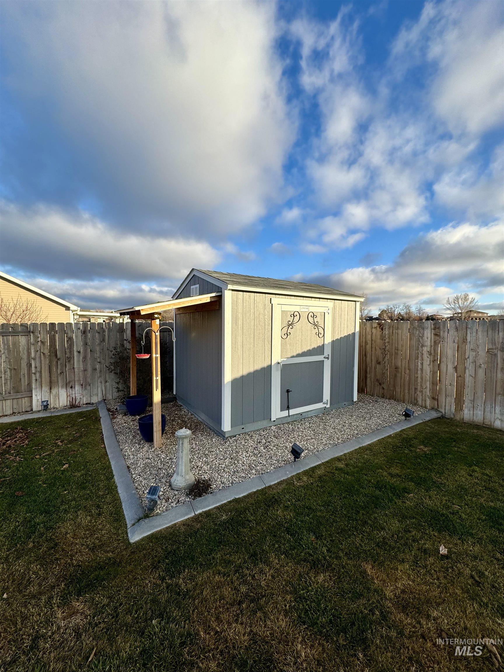 1017 Homestead Ave. Property Photo 22