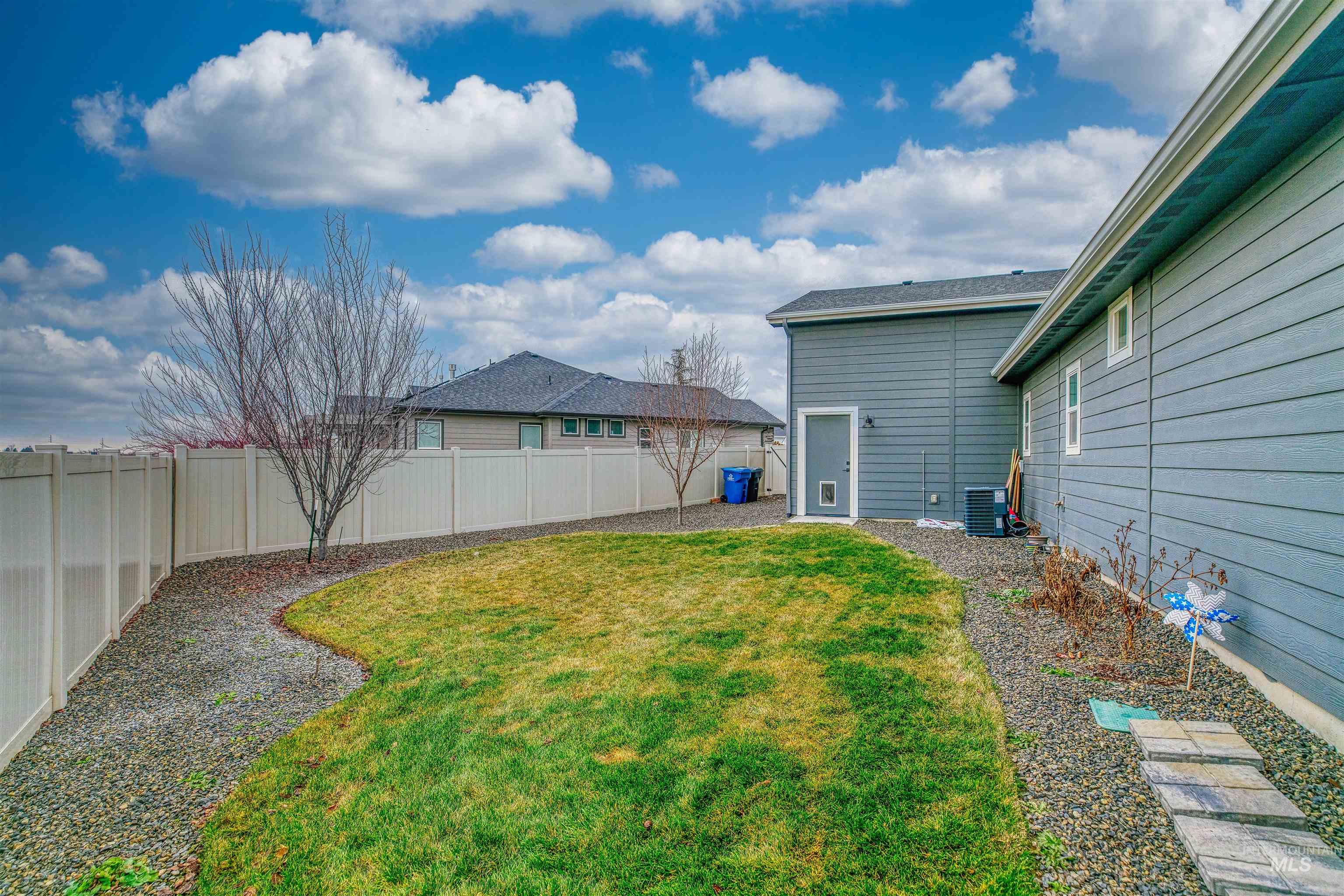 11817 W Endsley Ct Property Photo 47