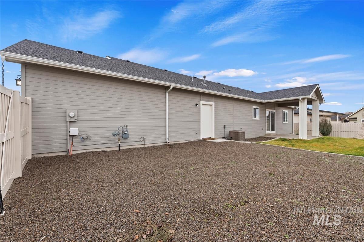 1385 Medara Ave Property Photo 31