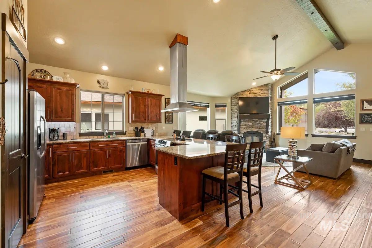 317 Mountain Cove Property Photo 20