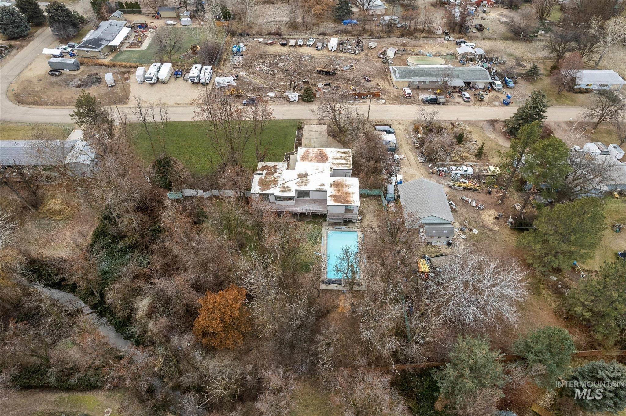 2250 E Cadillac Dr Property Photo 40