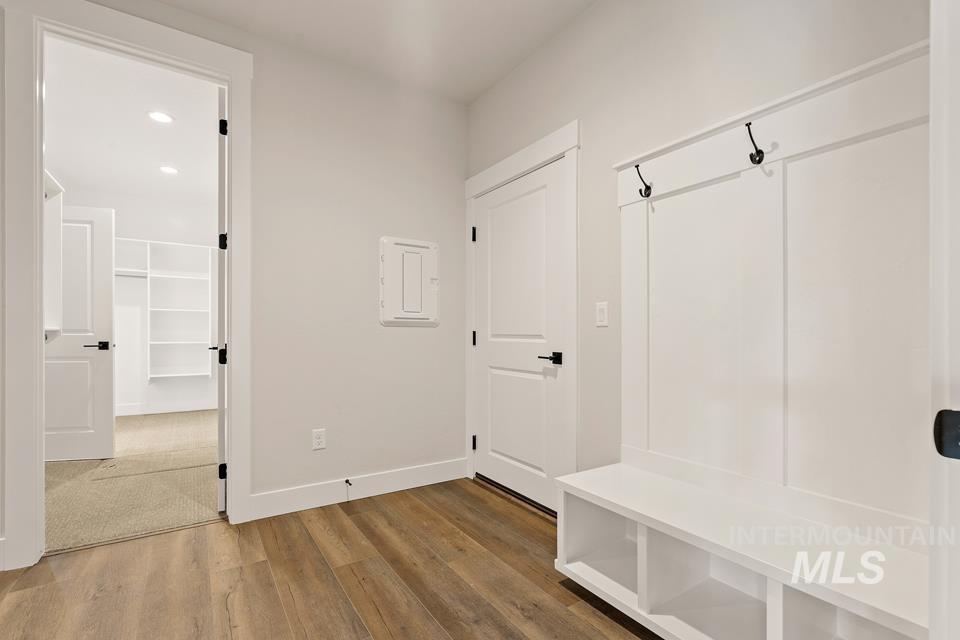 2724 Soulen Drive Property Photo 29