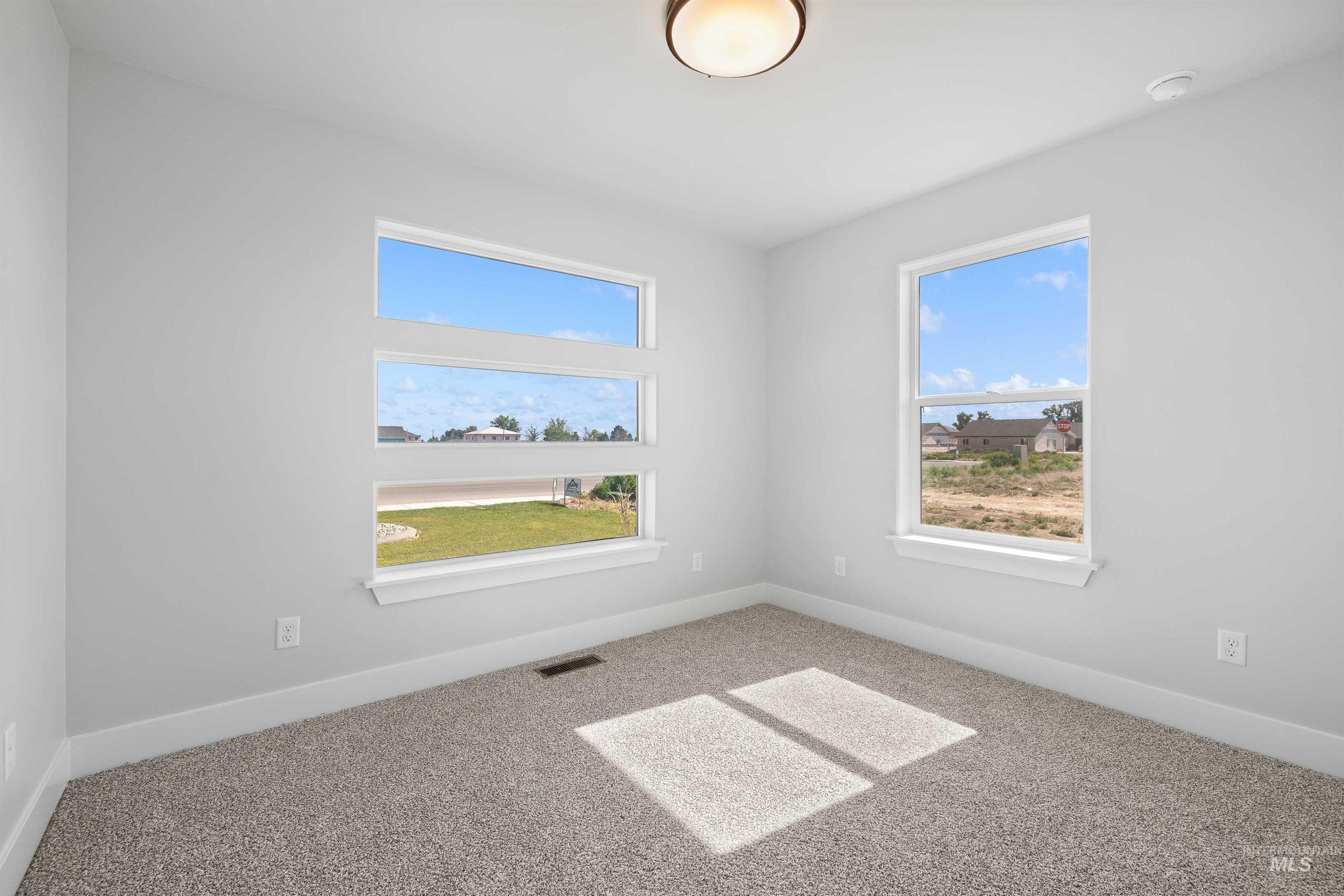 1511 Tverdy Lane Property Photo 9