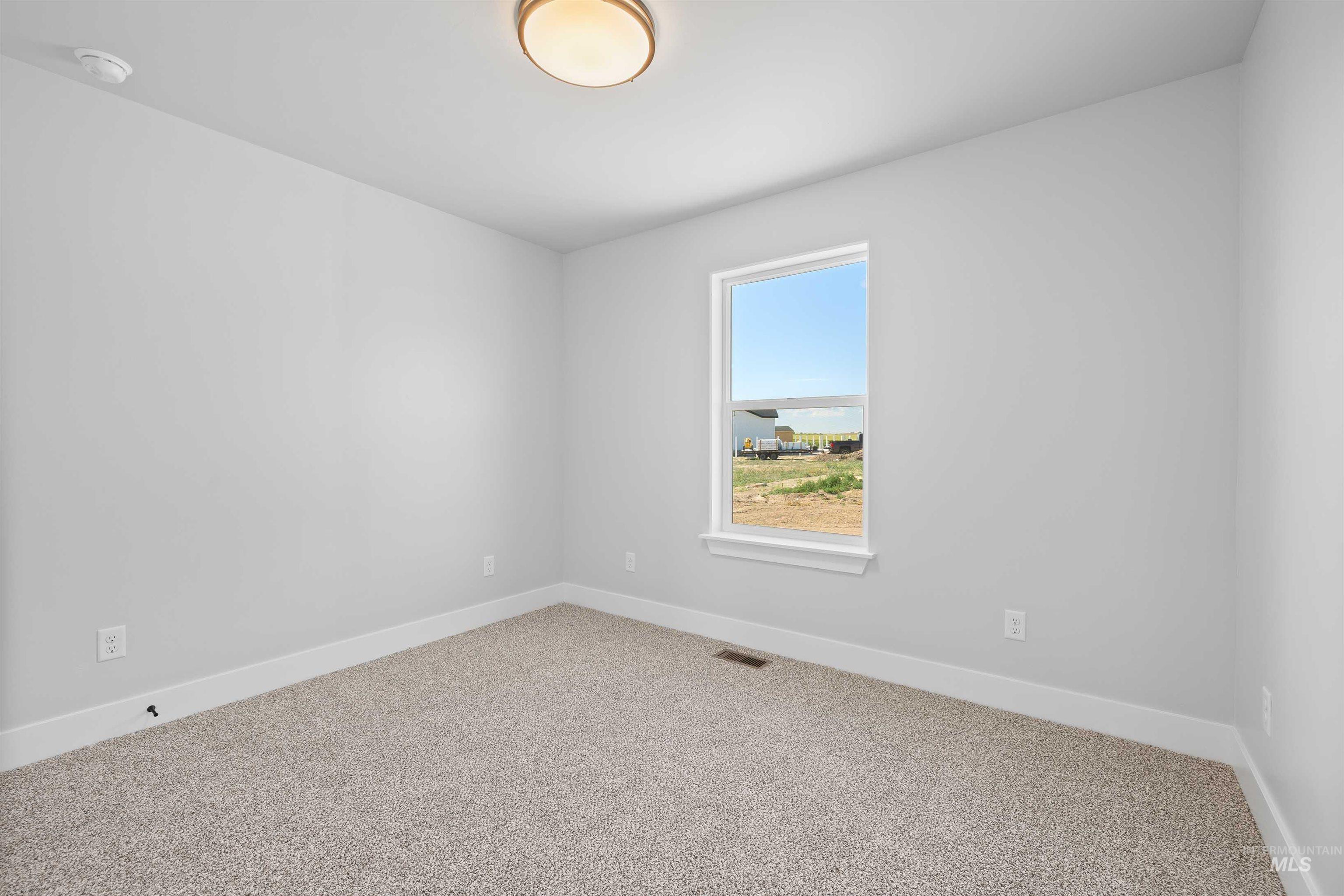 1511 Tverdy Lane Property Photo 16