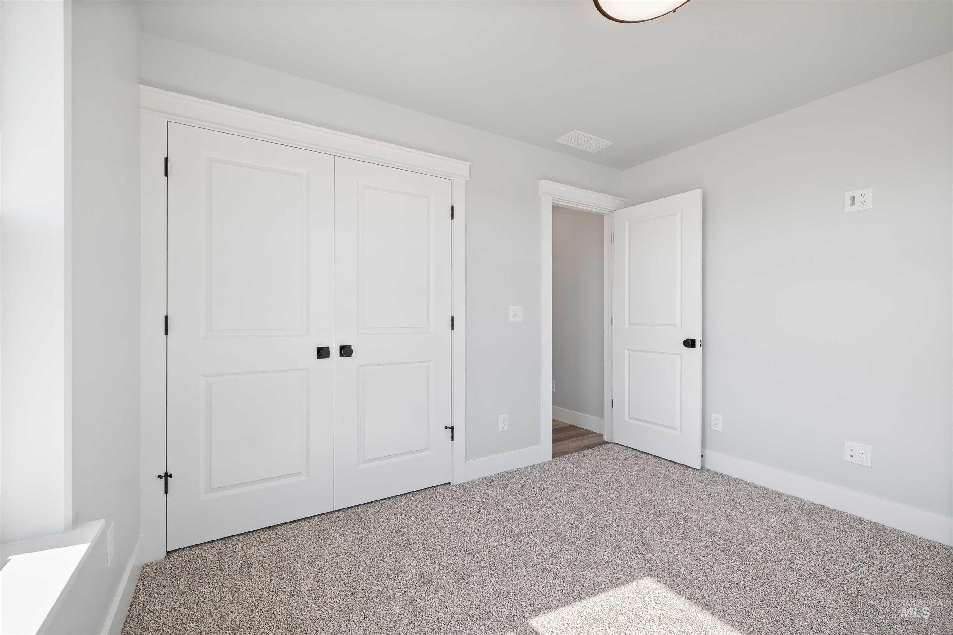 1511 Tverdy Lane Property Photo 18