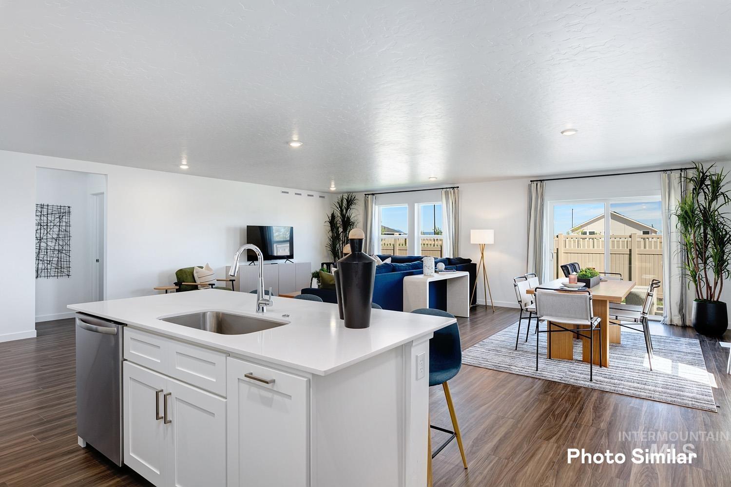 18216 N Rain Dance Way Property Photo 8