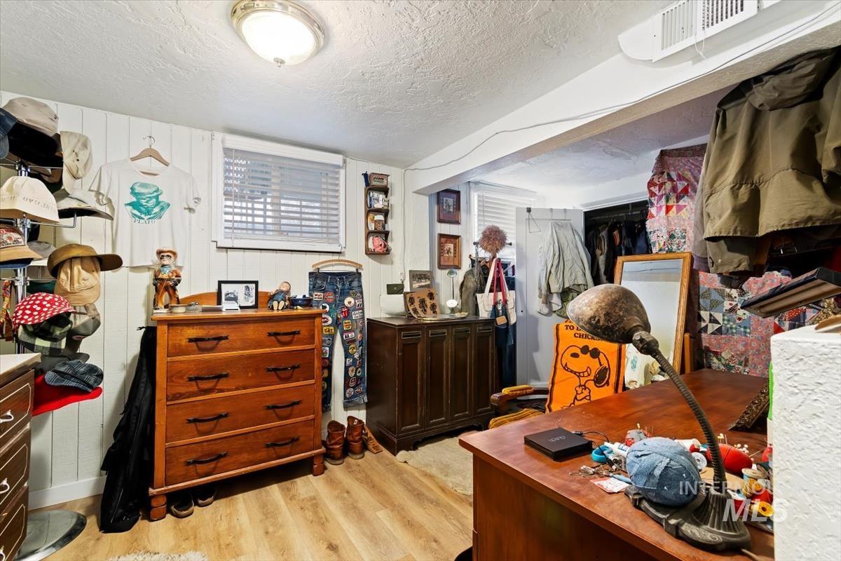 2323 W Idaho Property Photo 24