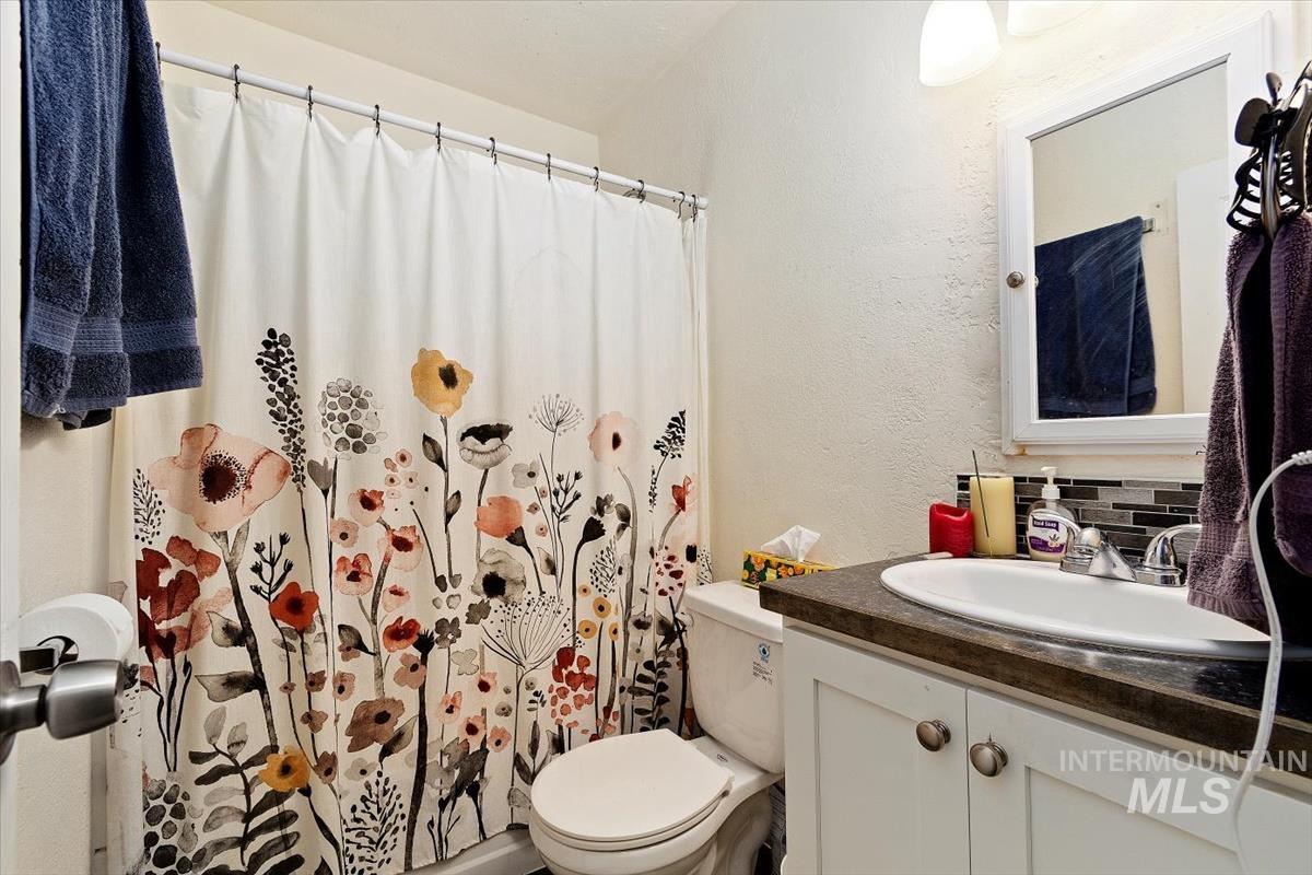 2323 W Idaho Property Photo 37