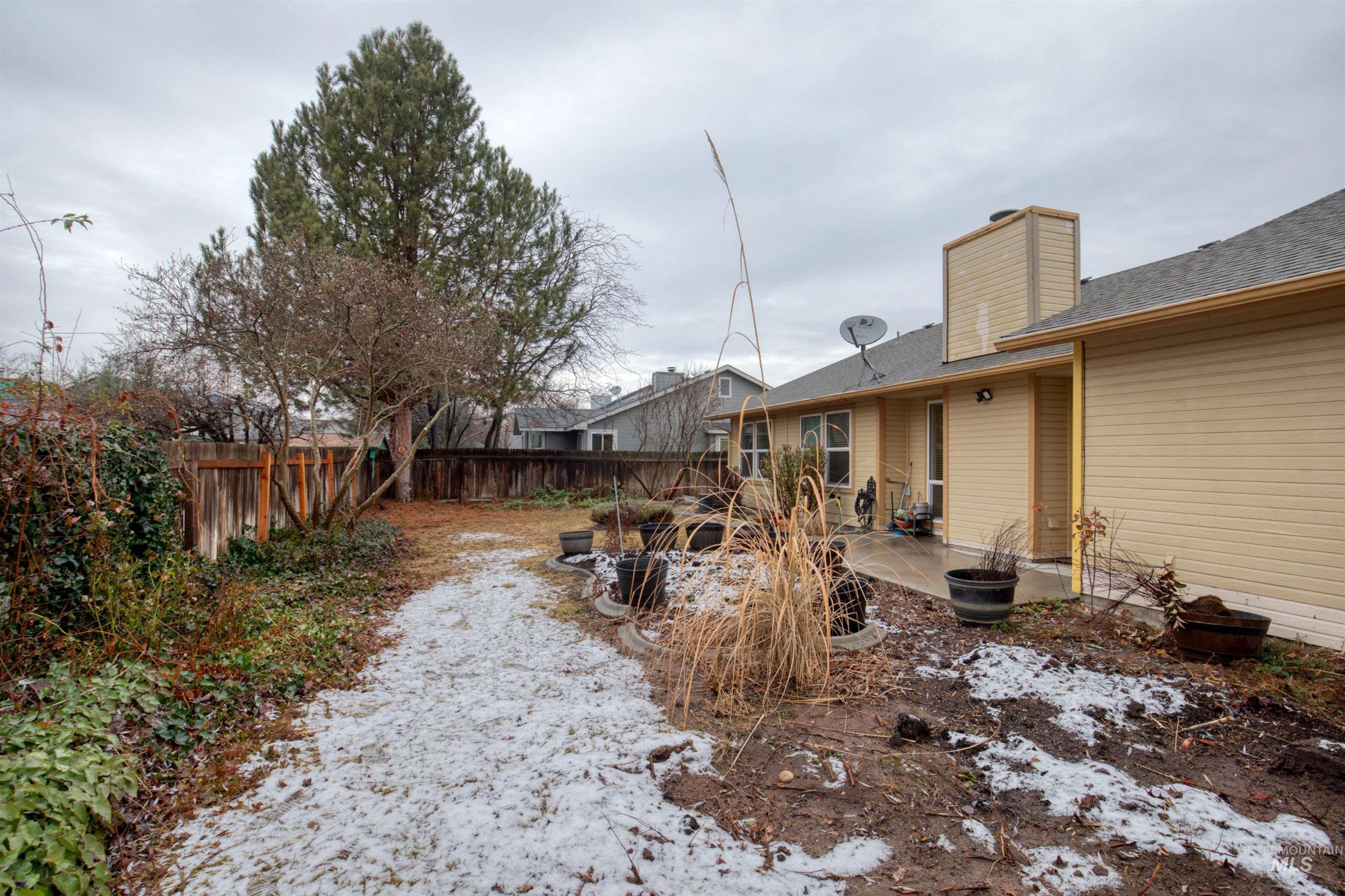 2117 N Fastwater Avenue Property Photo 22