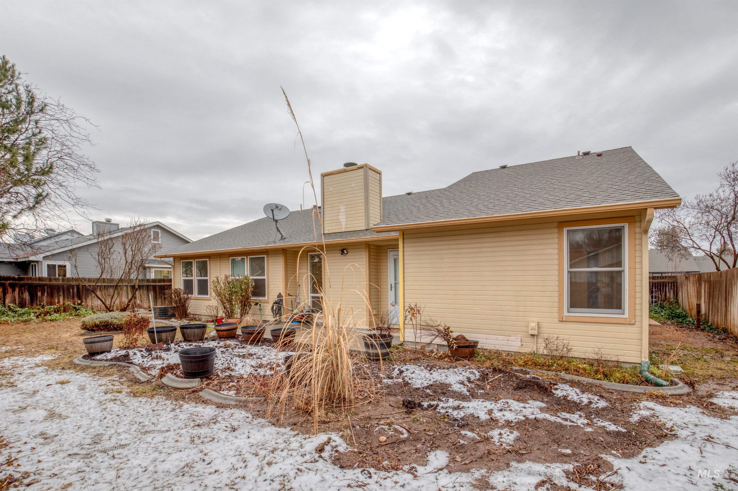 2117 N Fastwater Avenue Property Photo 23