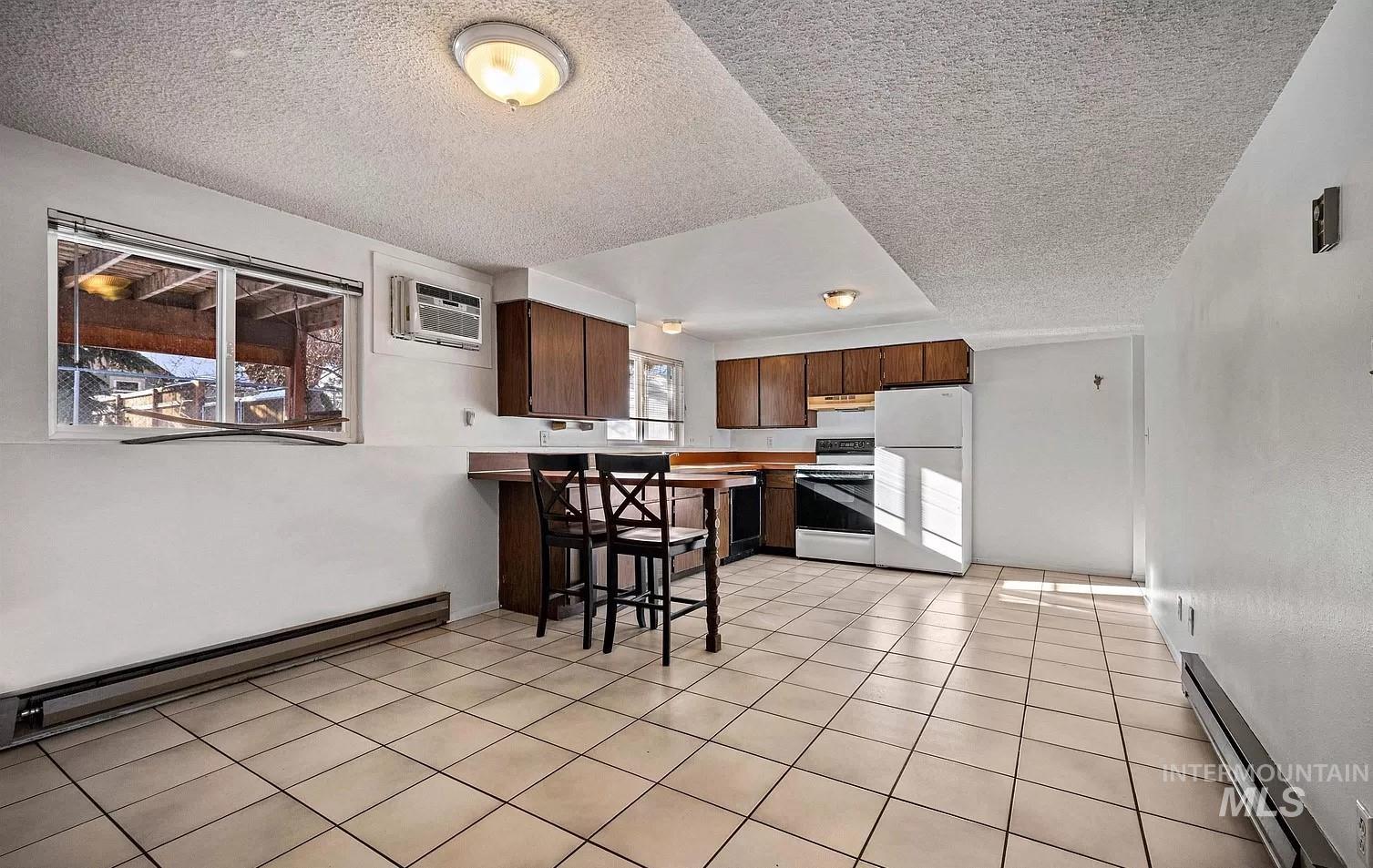 1724 & 1726 W Annett Circle Property Photo 4