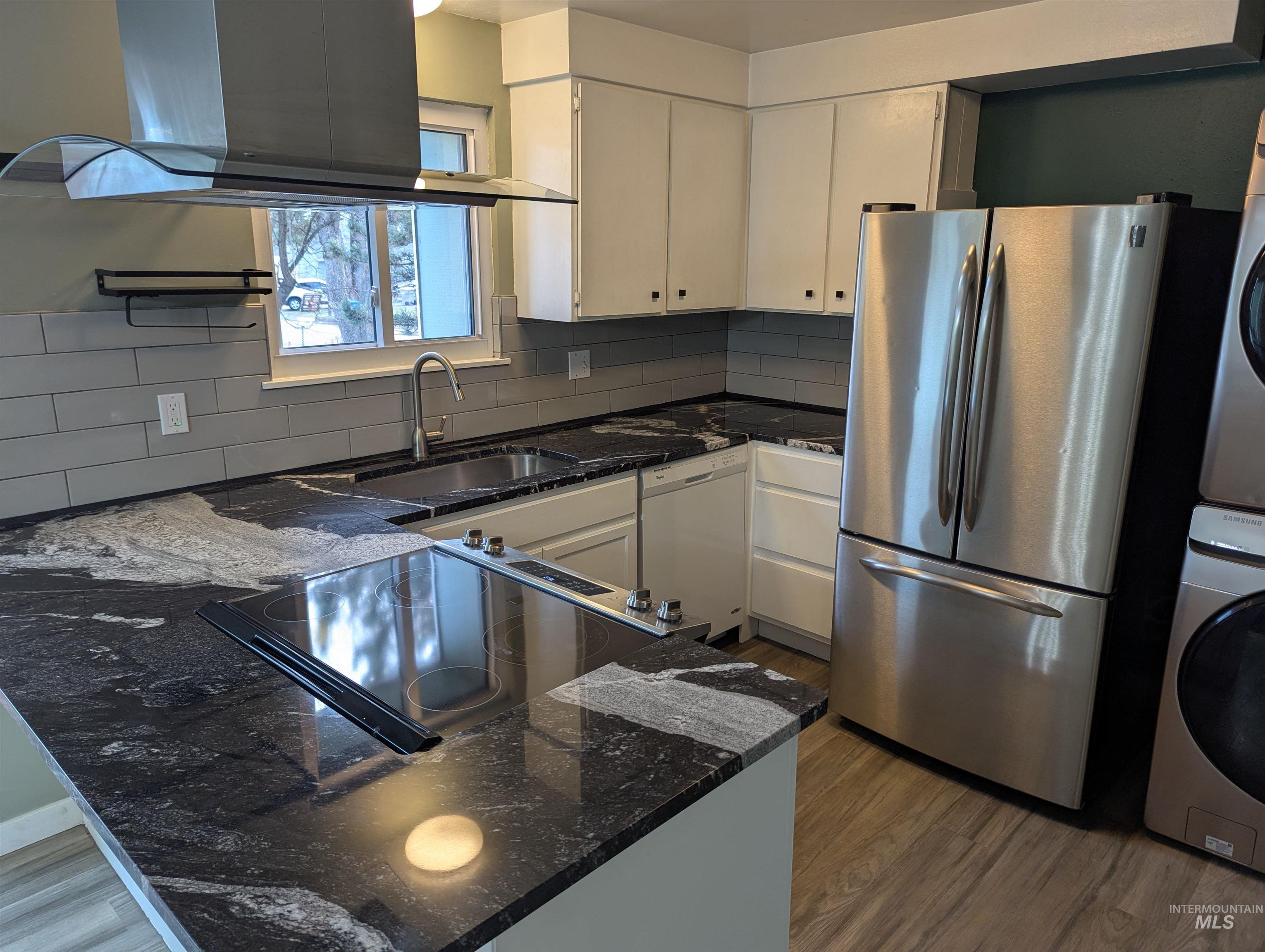 1724 & 1726 W Annett Circle Property Photo 17