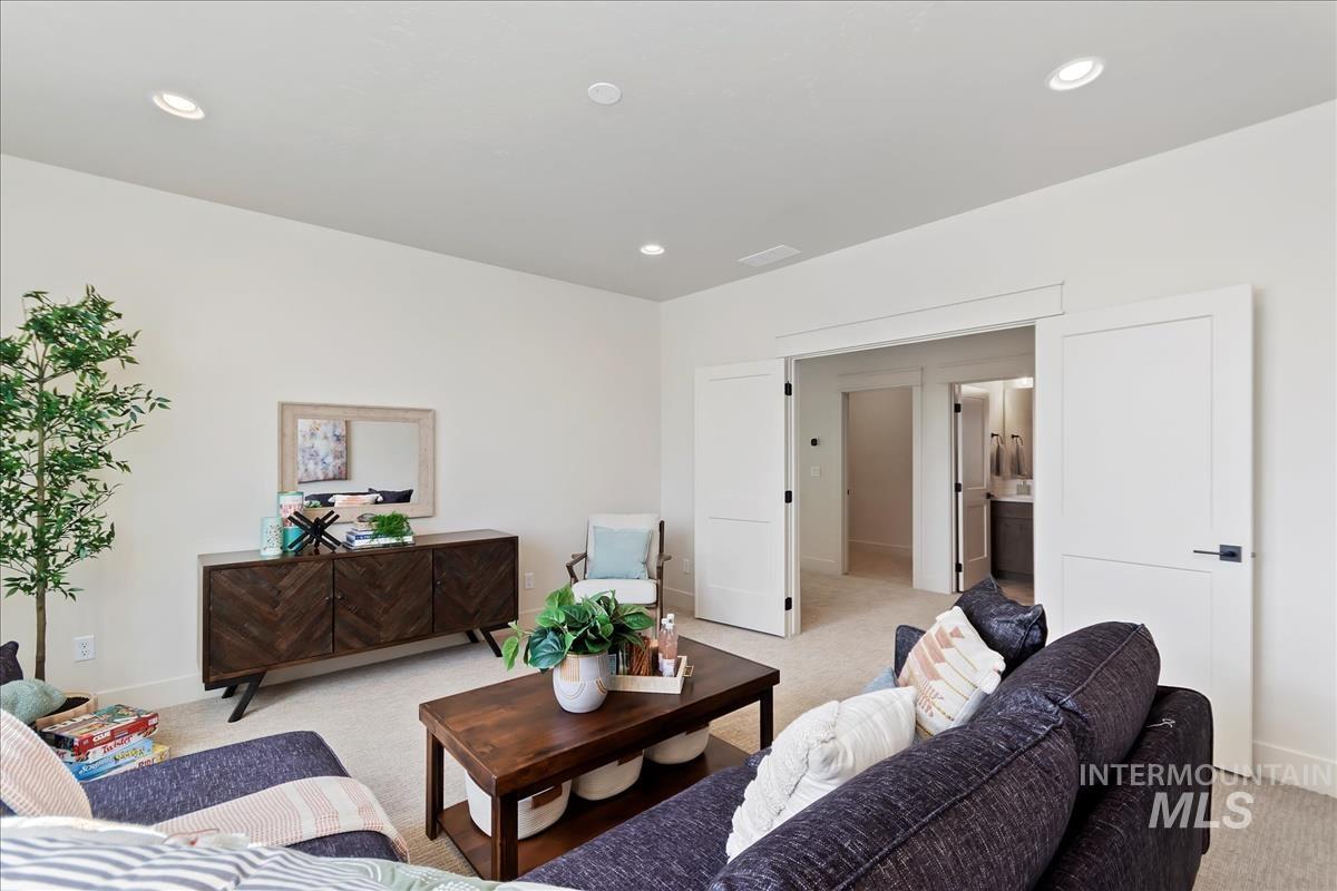 1316 E Andes Property Photo 20