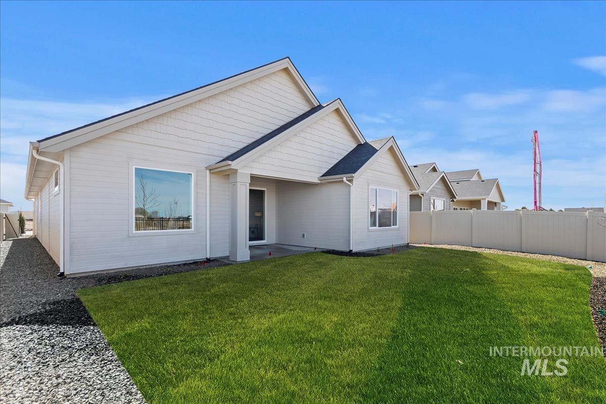 1334 E Andes Dr Property Photo 26