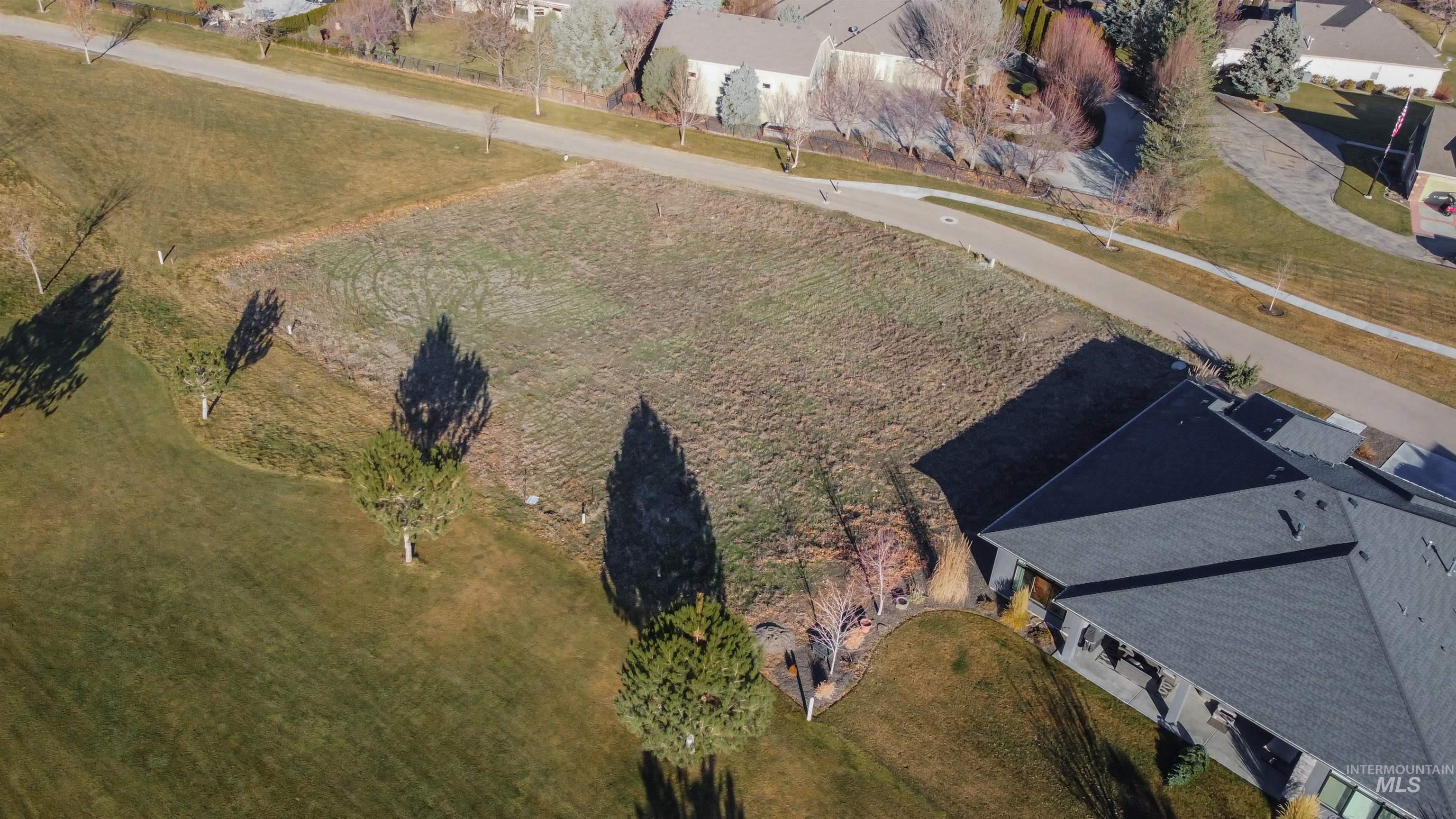 11297 W Red Hawk Dr Property Photo 3