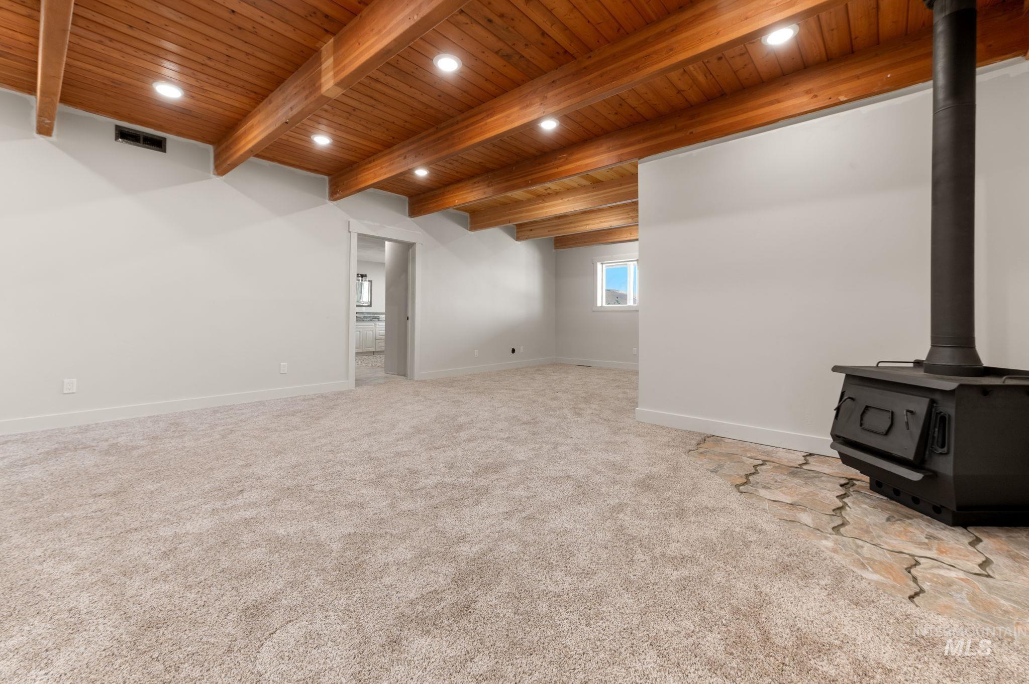 188 Golden Acres Drive Property Photo 3