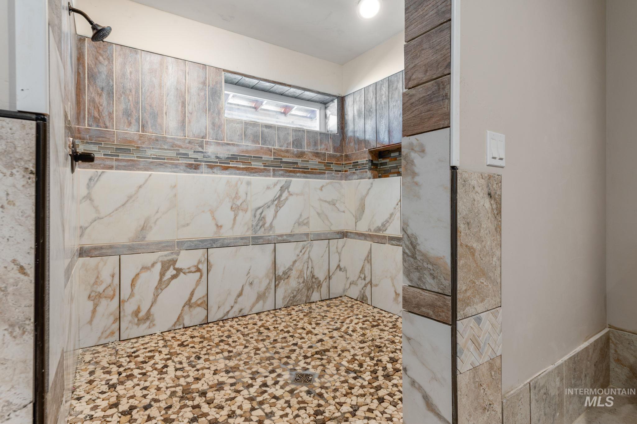188 Golden Acres Drive Property Photo 19