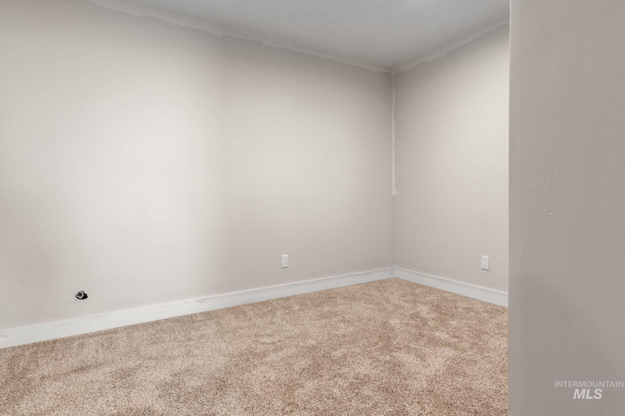 188 Golden Acres Drive Property Photo 22
