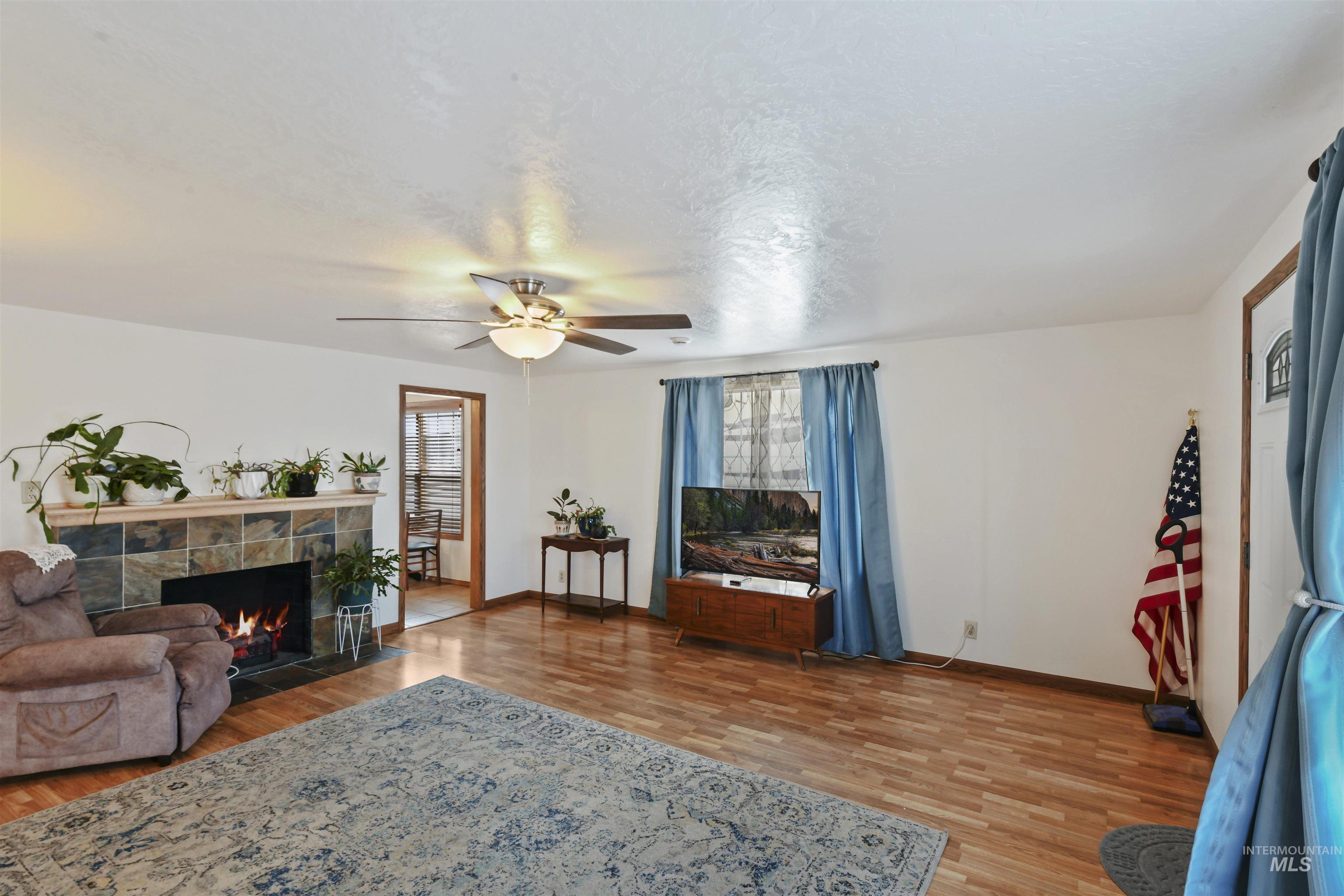 3011 S Georgia Avenue Property Photo 3