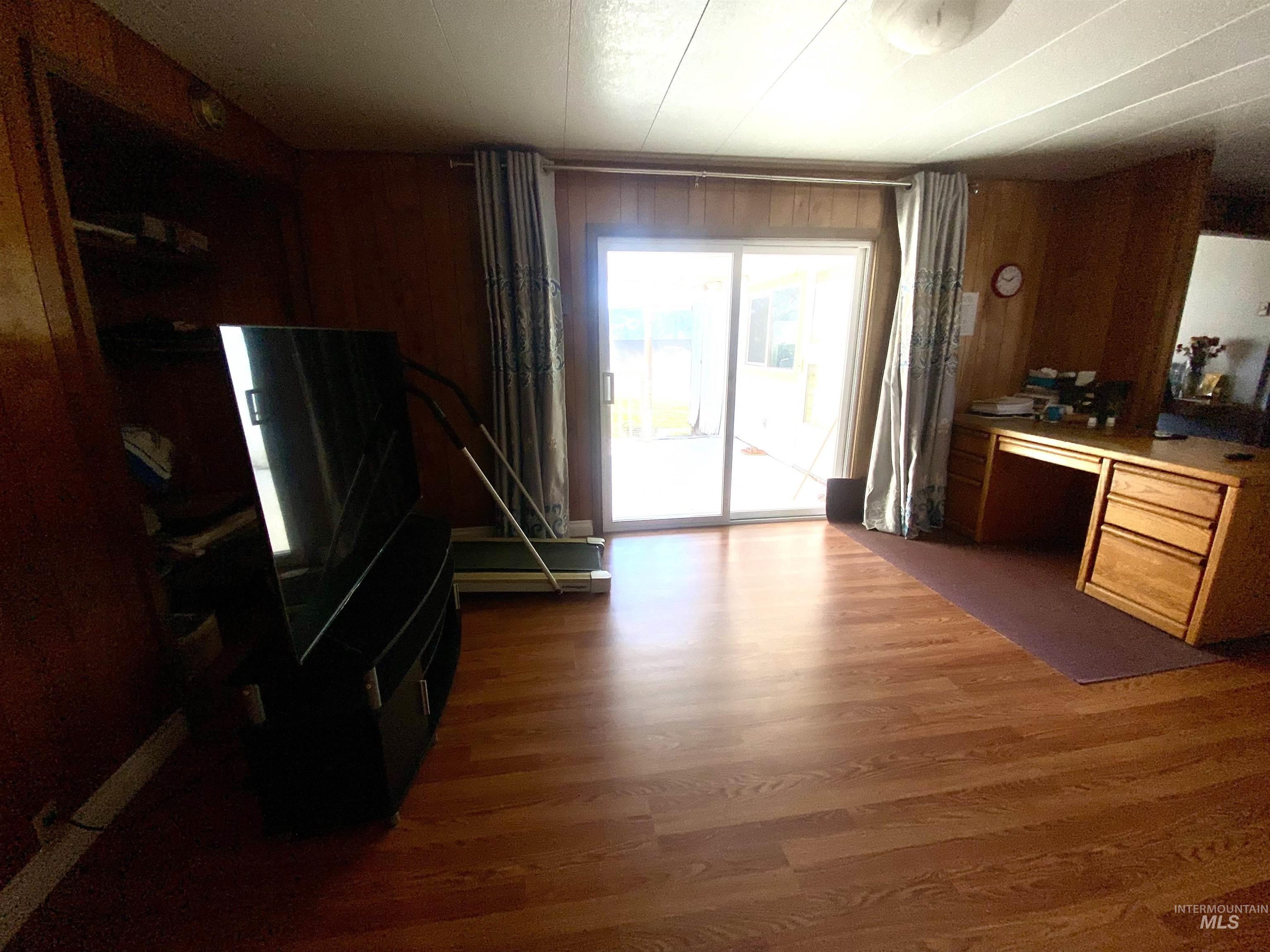 832 N Street Property Photo 9