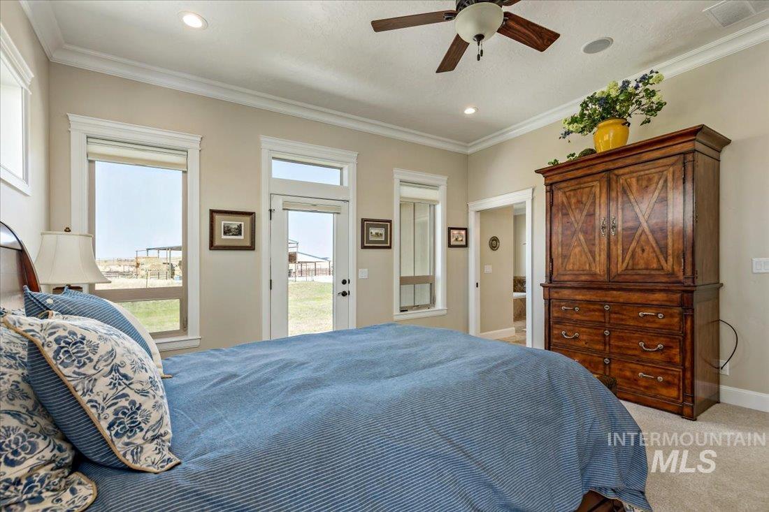 6445 Little Freezeout Rd Property Photo 29