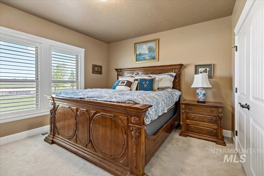 6445 Little Freezeout Rd Property Photo 35