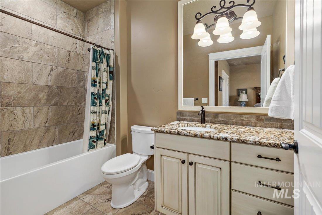 6445 Little Freezeout Rd Property Photo 36