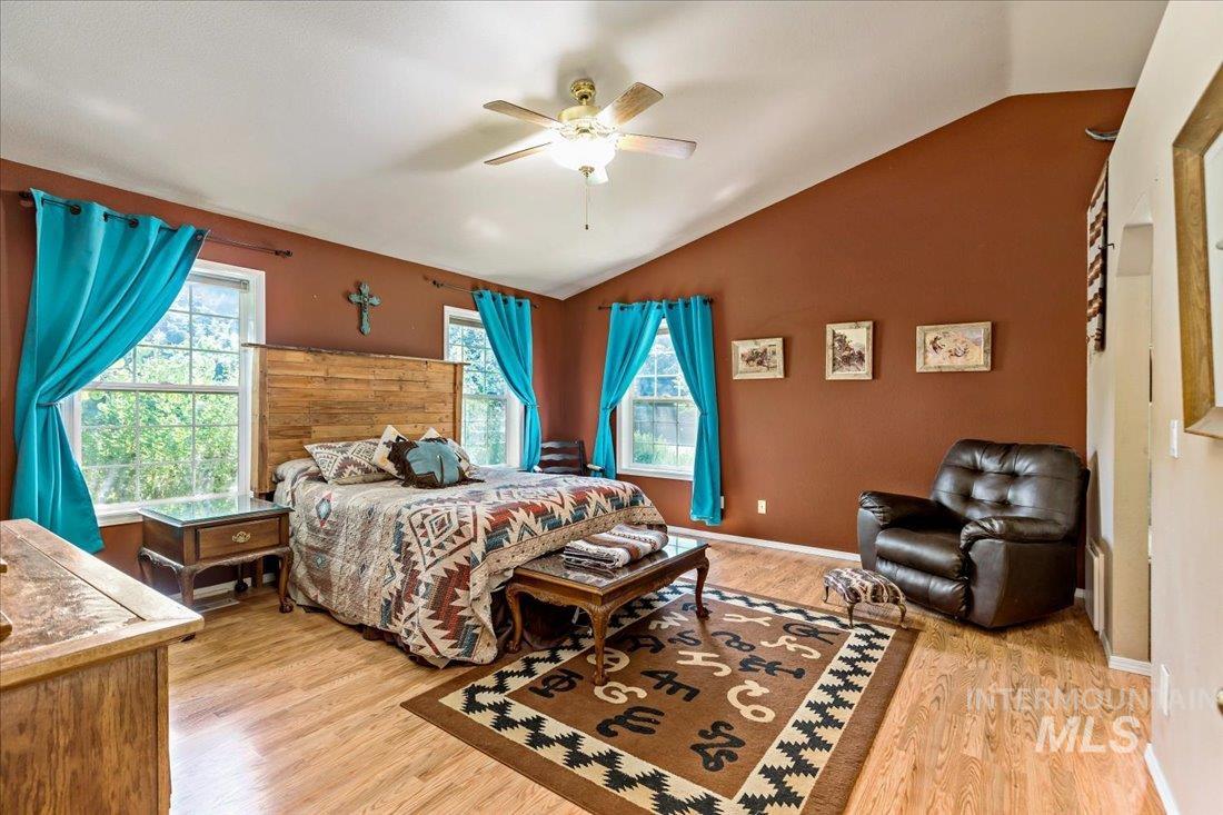 6445 Little Freezeout Rd Property Photo 46