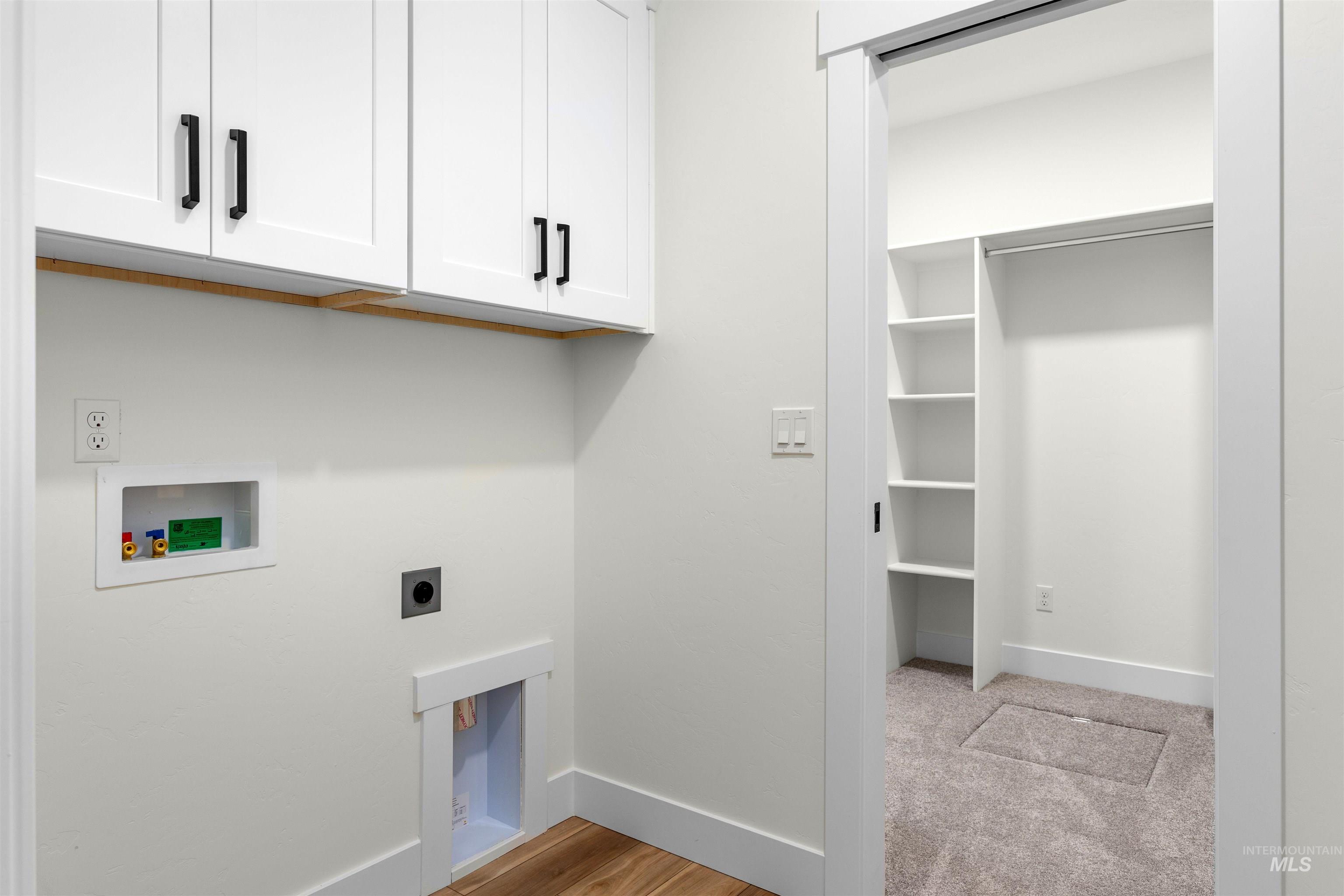 113 Albert Lane Property Photo 24