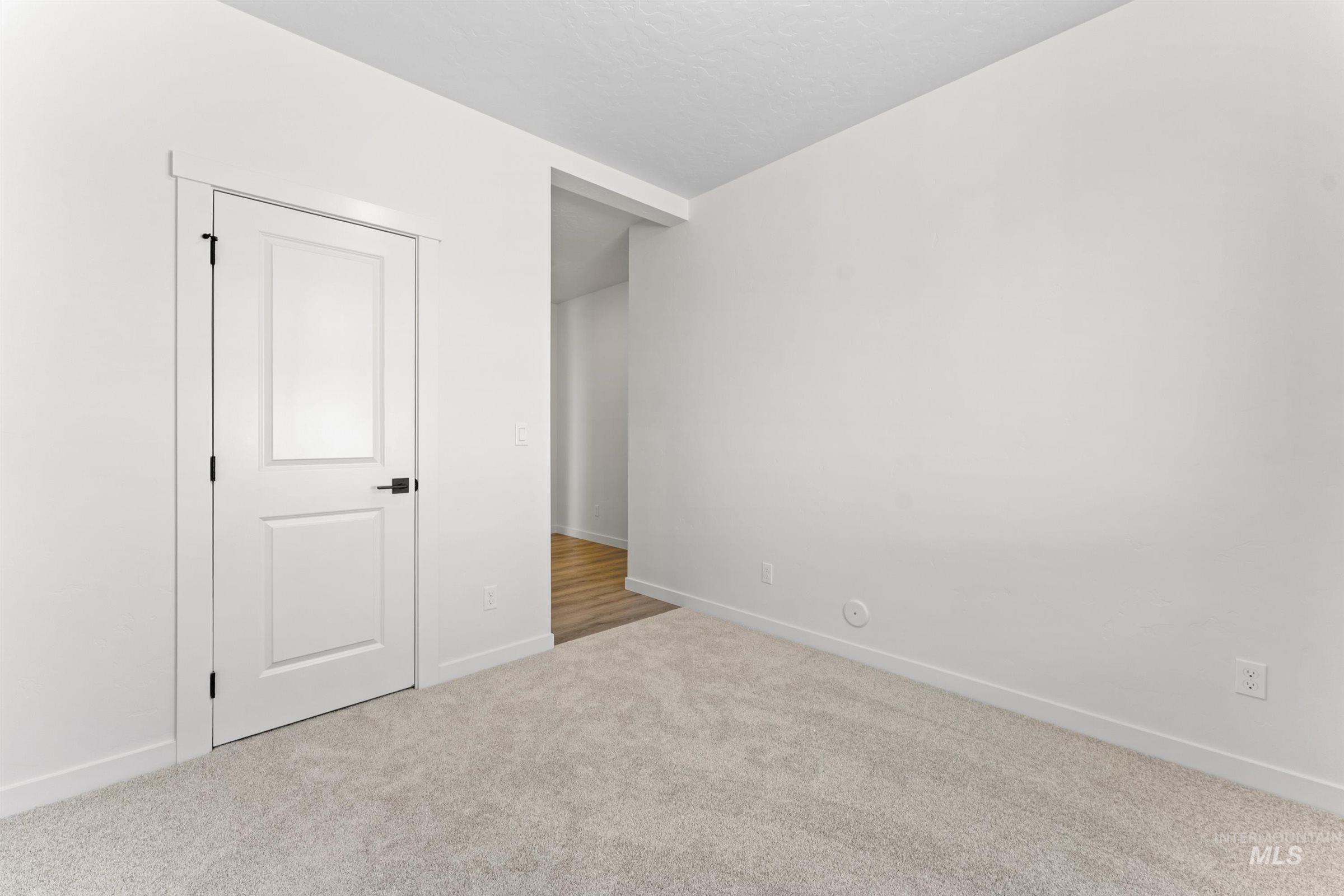 1550 S La Escalera Ave Property Photo 21