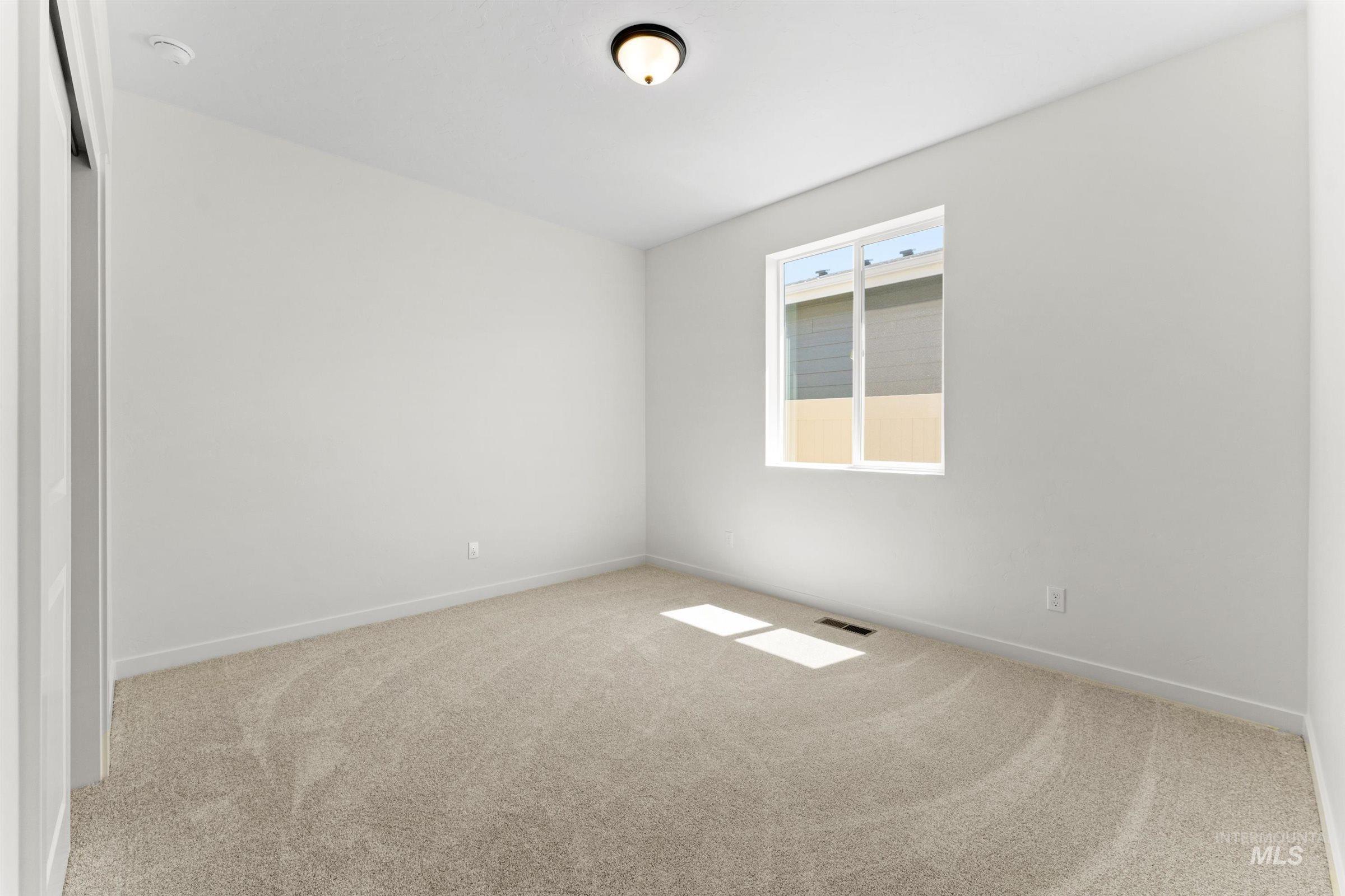 1550 S La Escalera Ave Property Photo 24