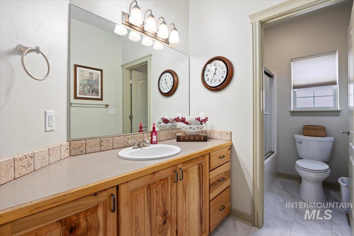 2668 E 4256 N Property Photo 32