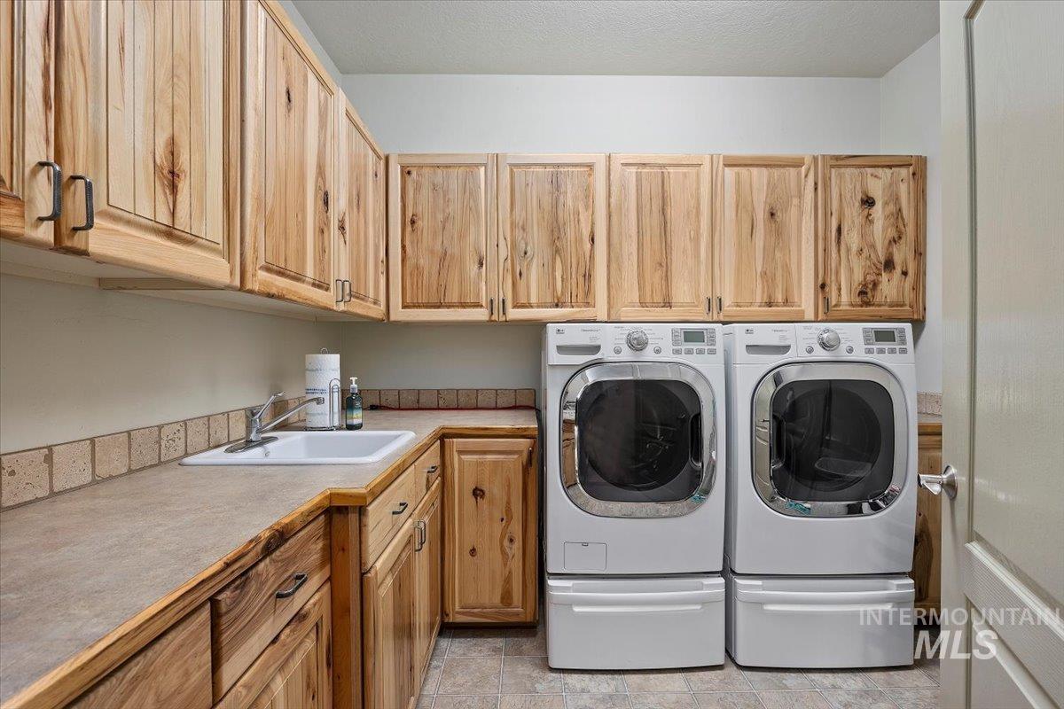 2668 E 4256 N Property Photo 37
