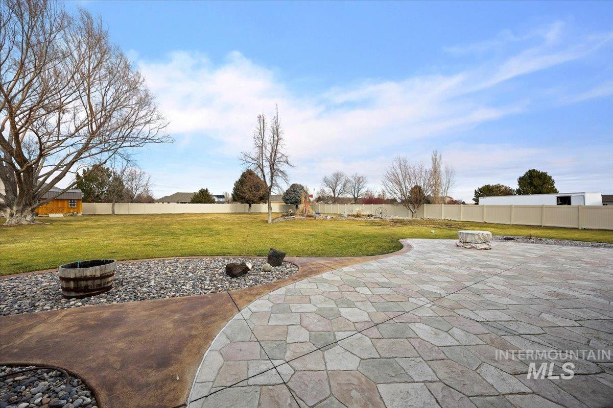 2668 E 4256 N Property Photo 40