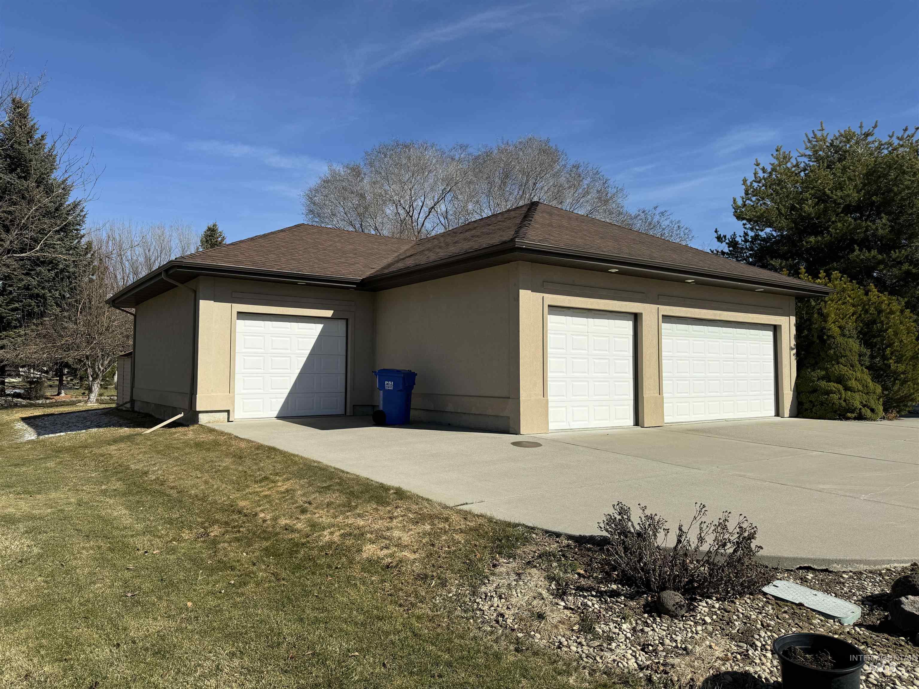 1368 Stoneybrook Circle Property Photo 13