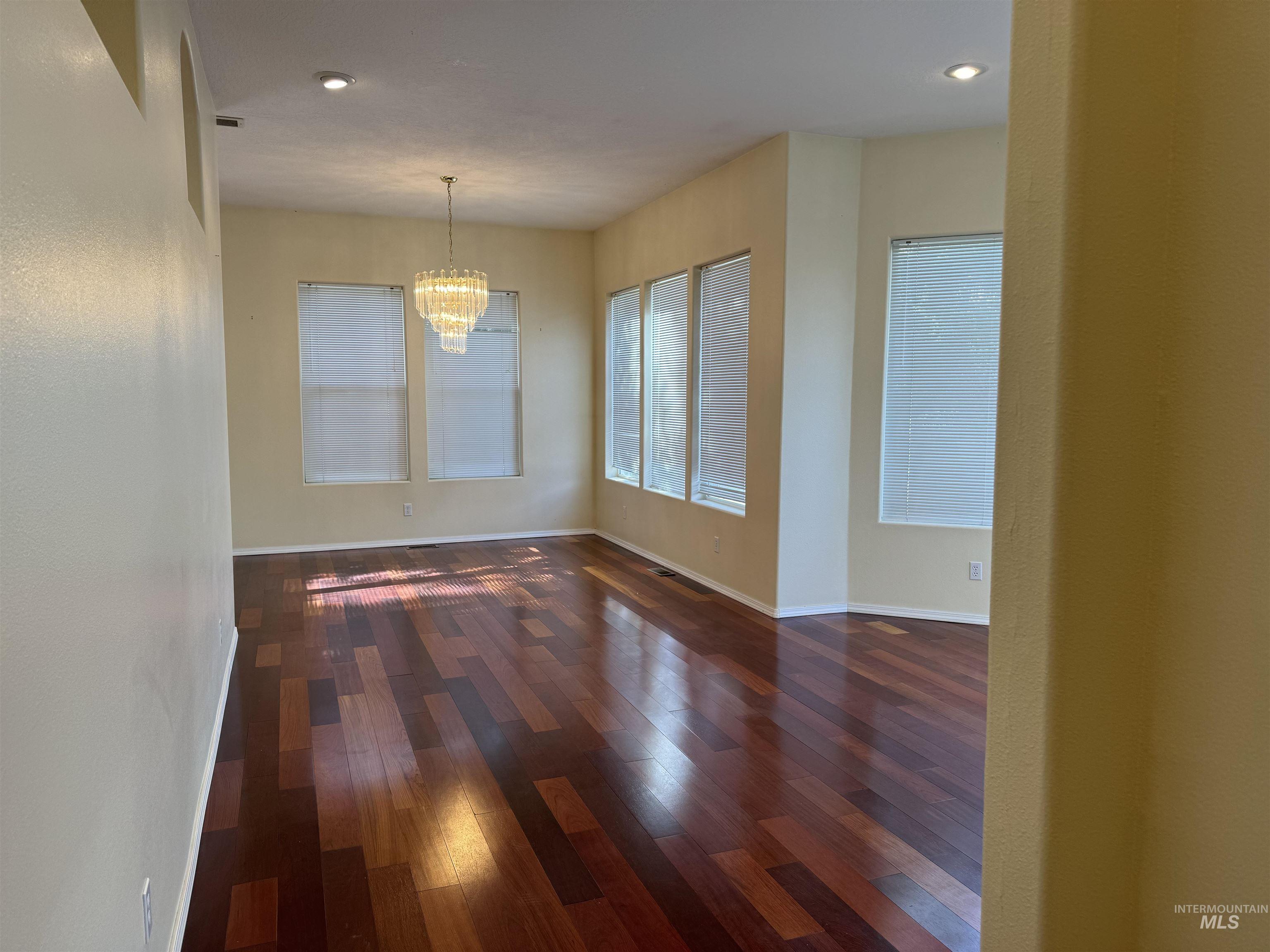 1368 Stoneybrook Circle Property Photo 15