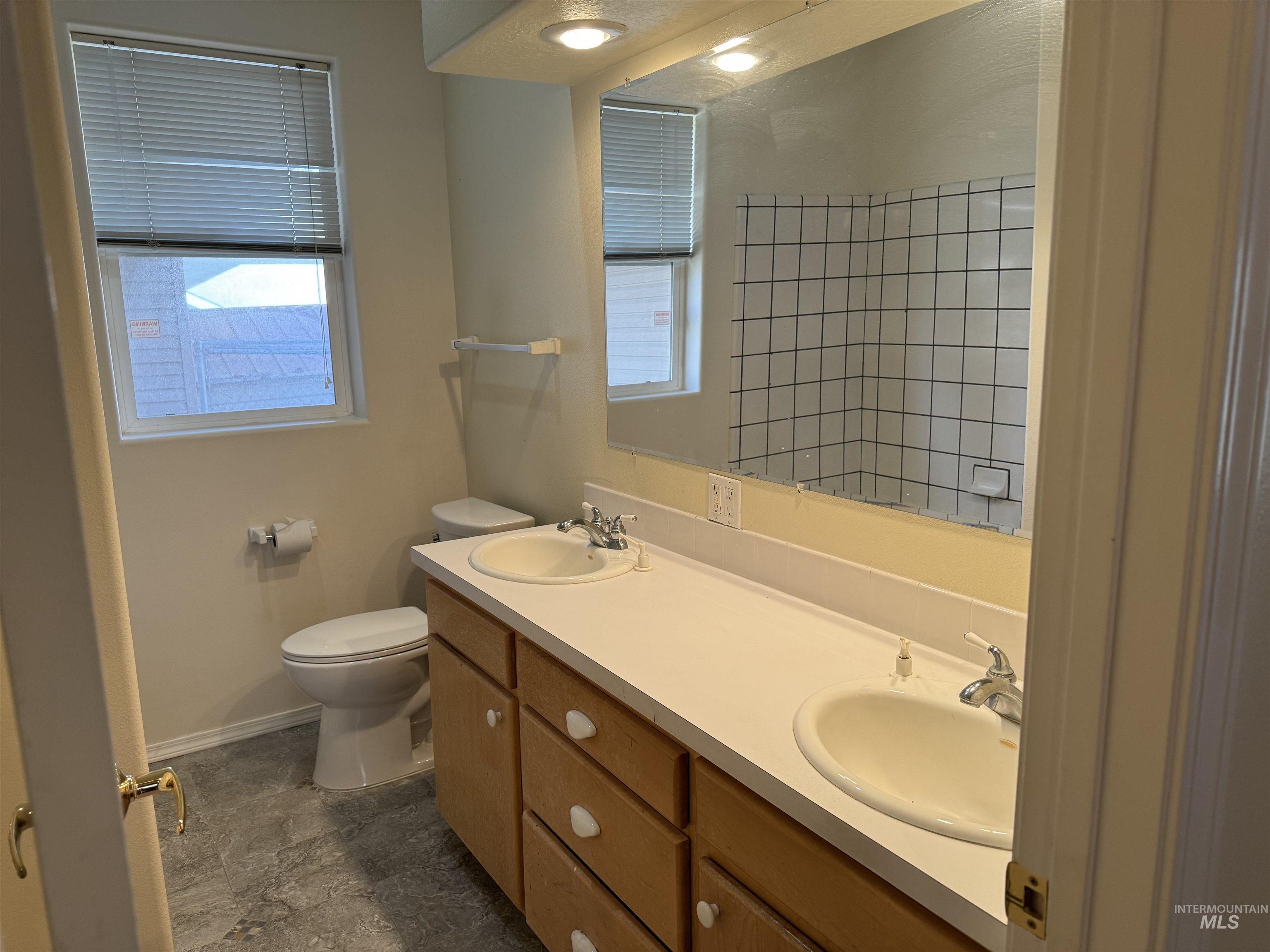 1368 Stoneybrook Circle Property Photo 31