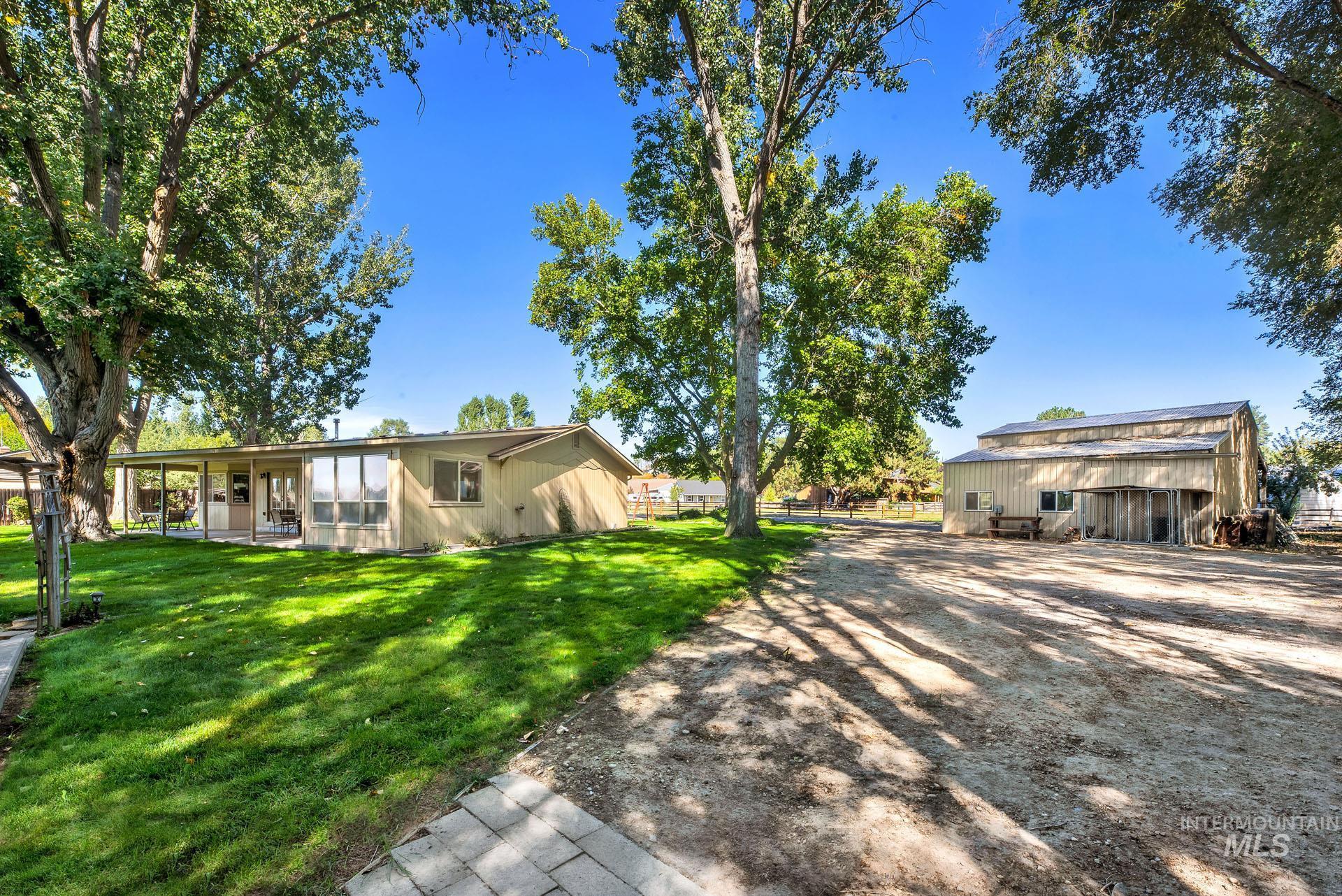 26669 Morris Place Property Photo 19