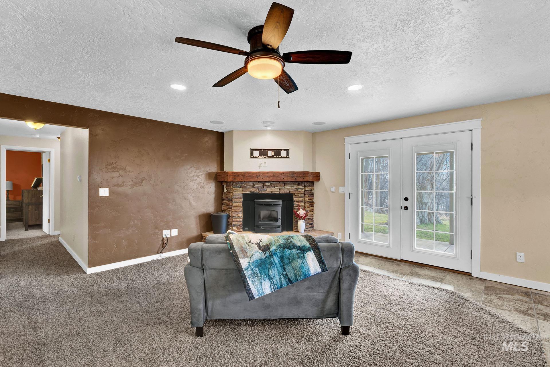 26669 Morris Place Property Photo 37
