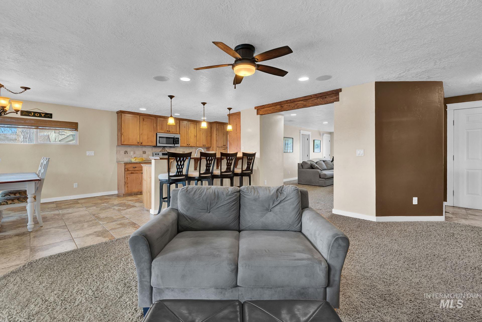 26669 Morris Place Property Photo 39
