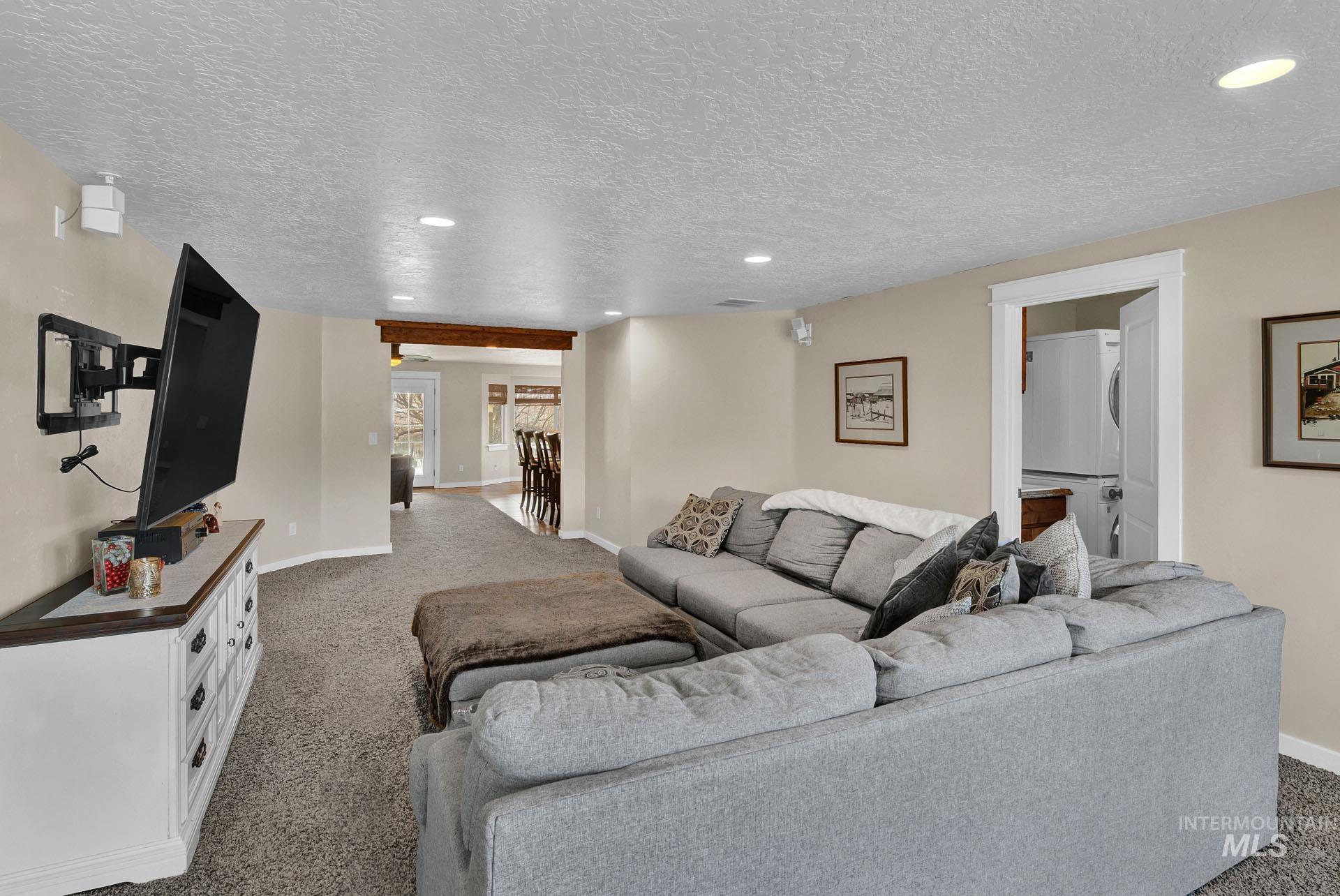 26669 Morris Place Property Photo 41