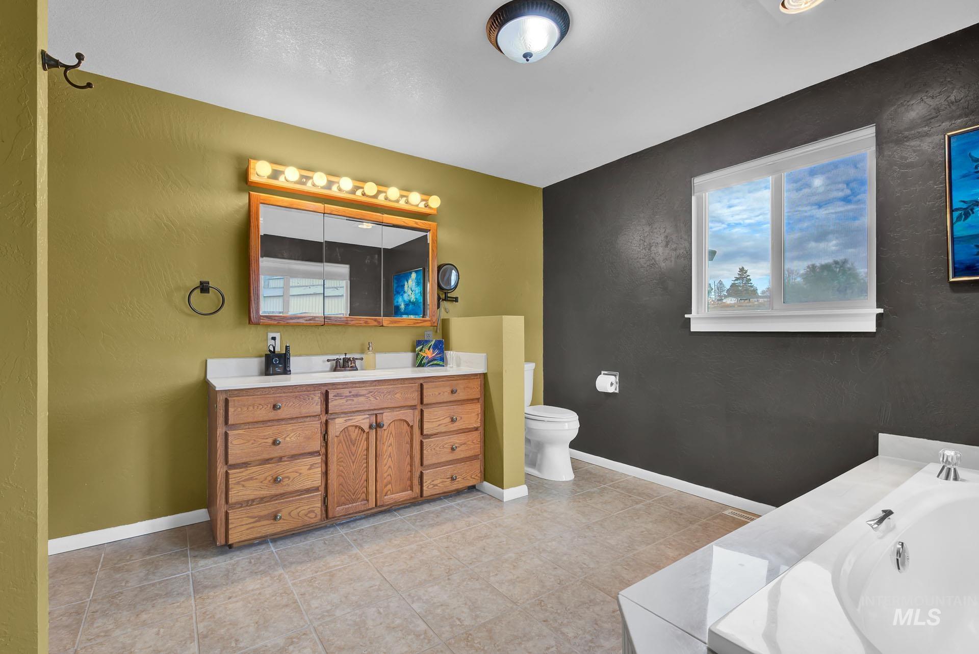 26669 Morris Place Property Photo 47