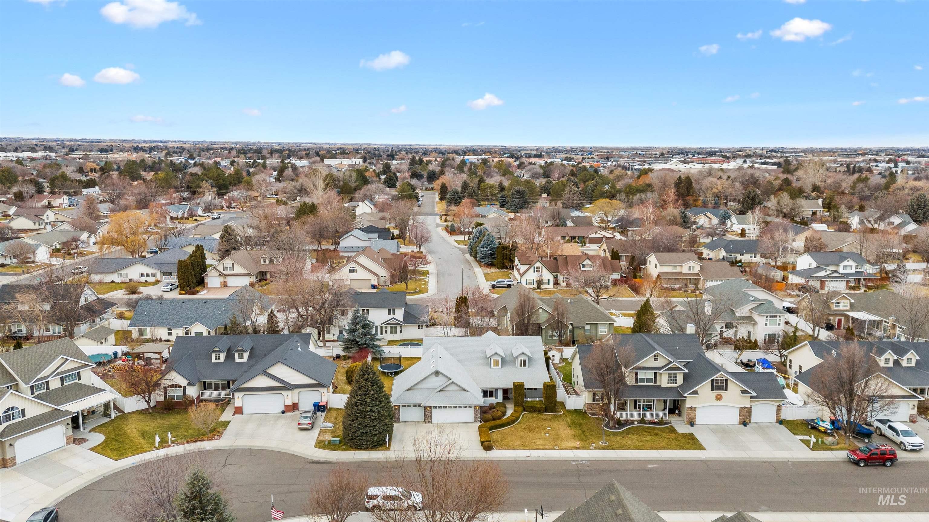 1985 Tamarack Loop Property Photo 39