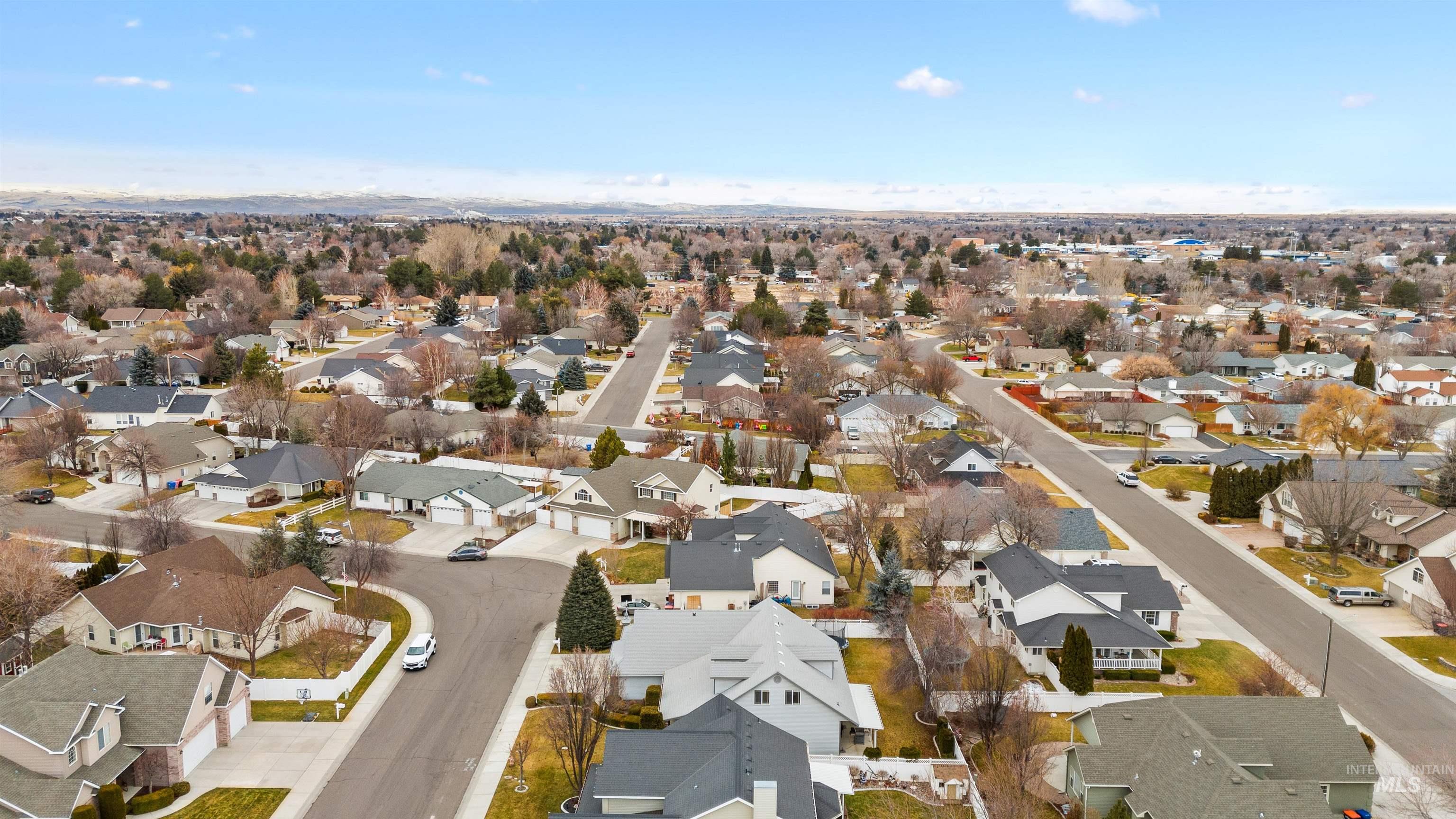 1985 Tamarack Loop Property Photo 42
