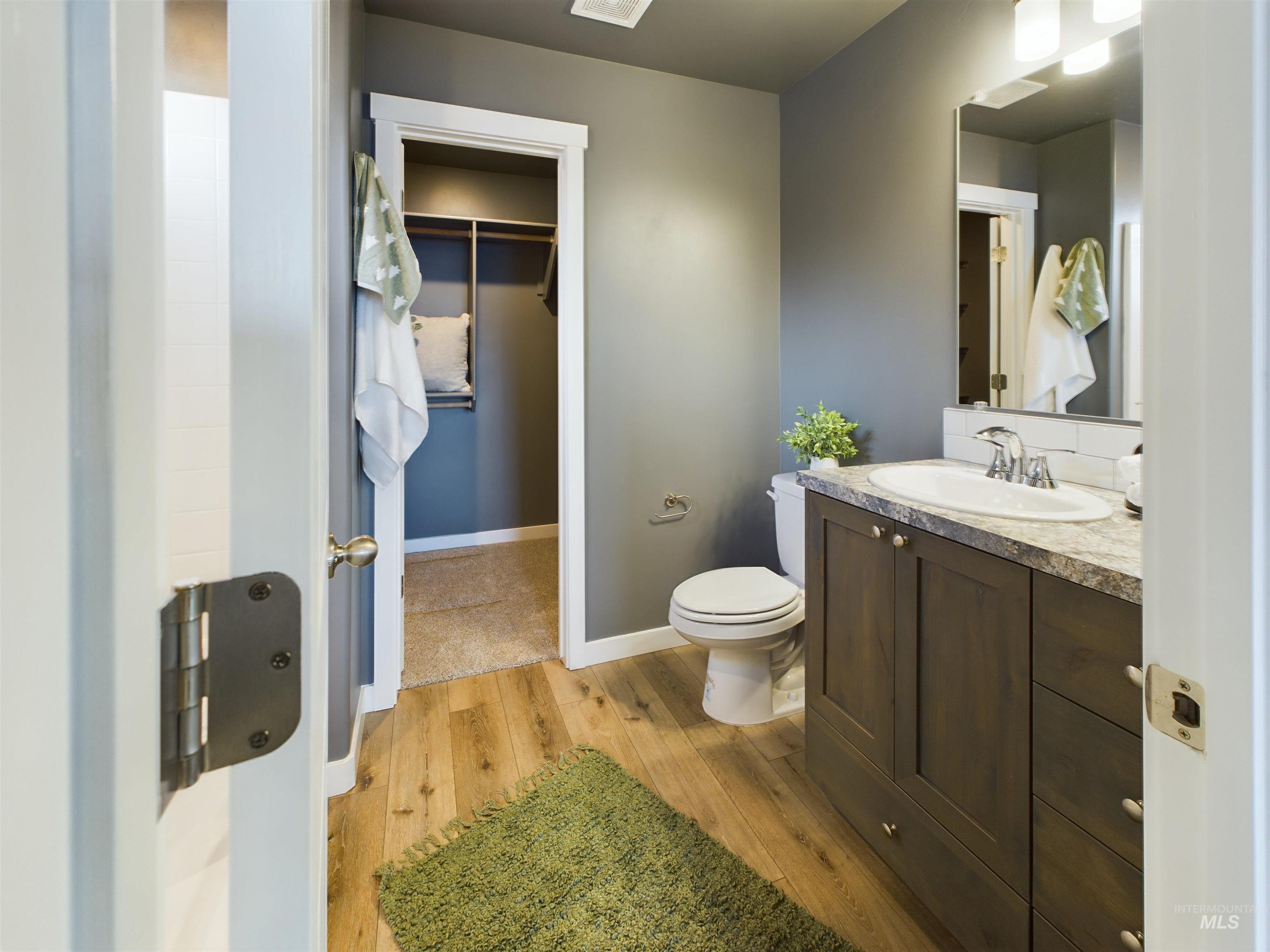 2232 Zion Street Property Photo 5