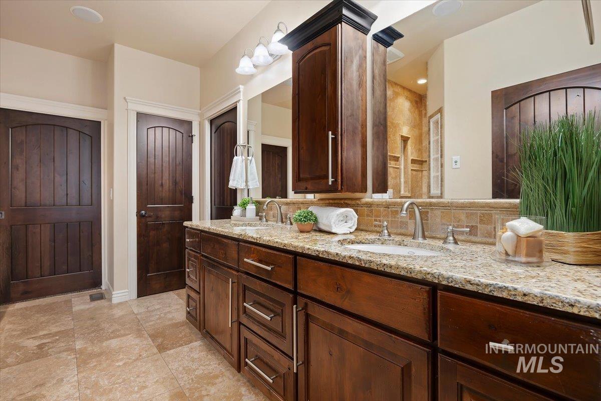 3344 E 4050 N Property Photo 24