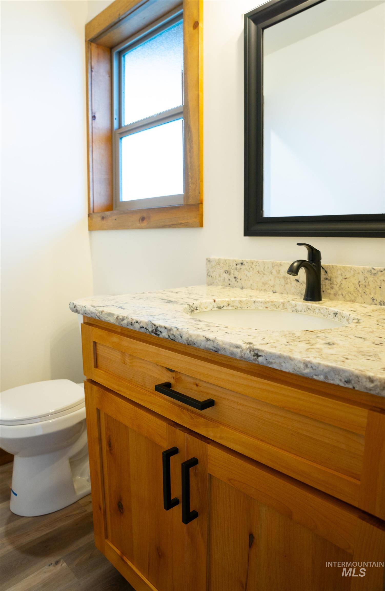 2215 Powers Drive Property Photo 20