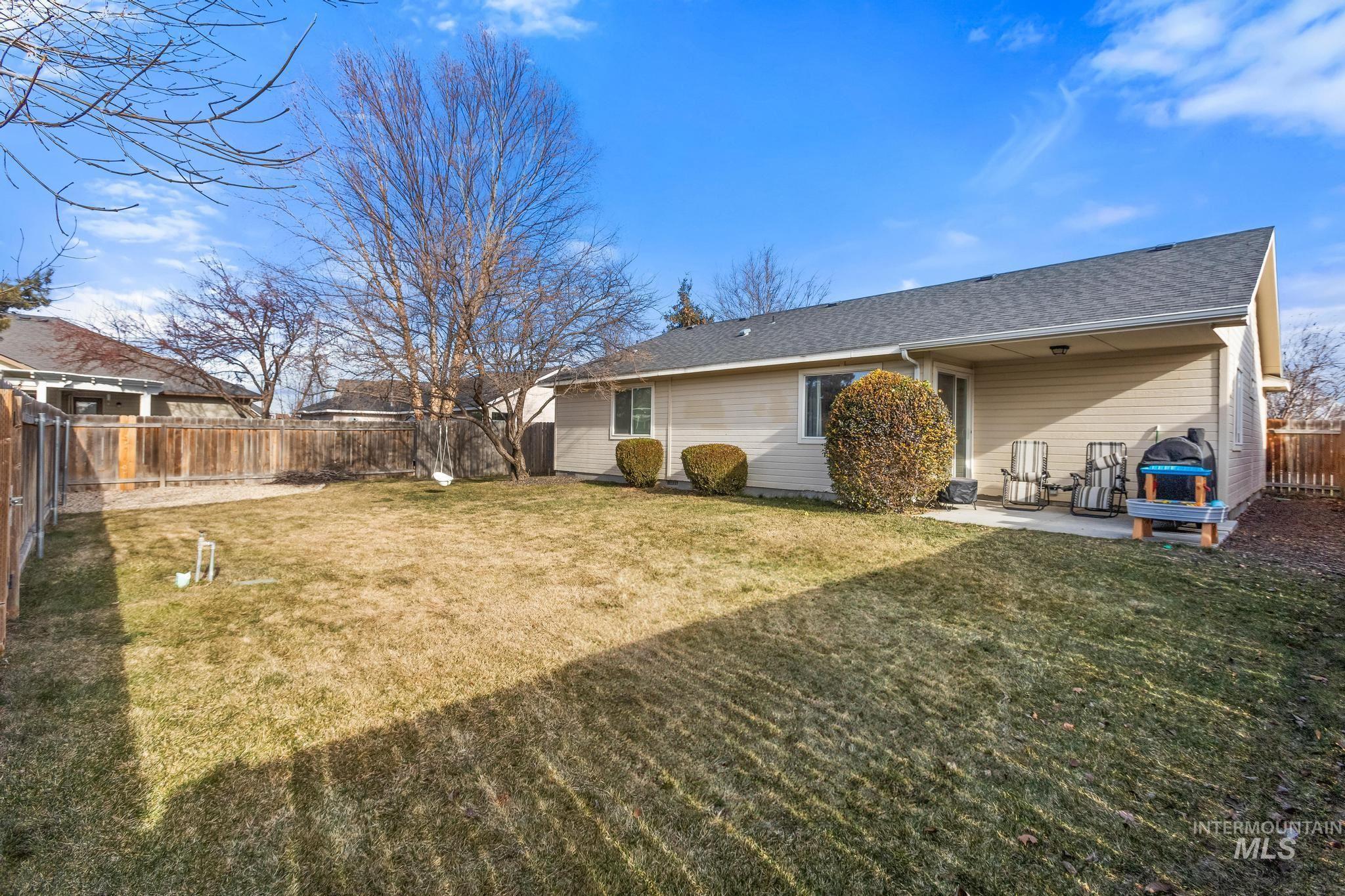 16966 N Thurgood Loop Property Photo 23